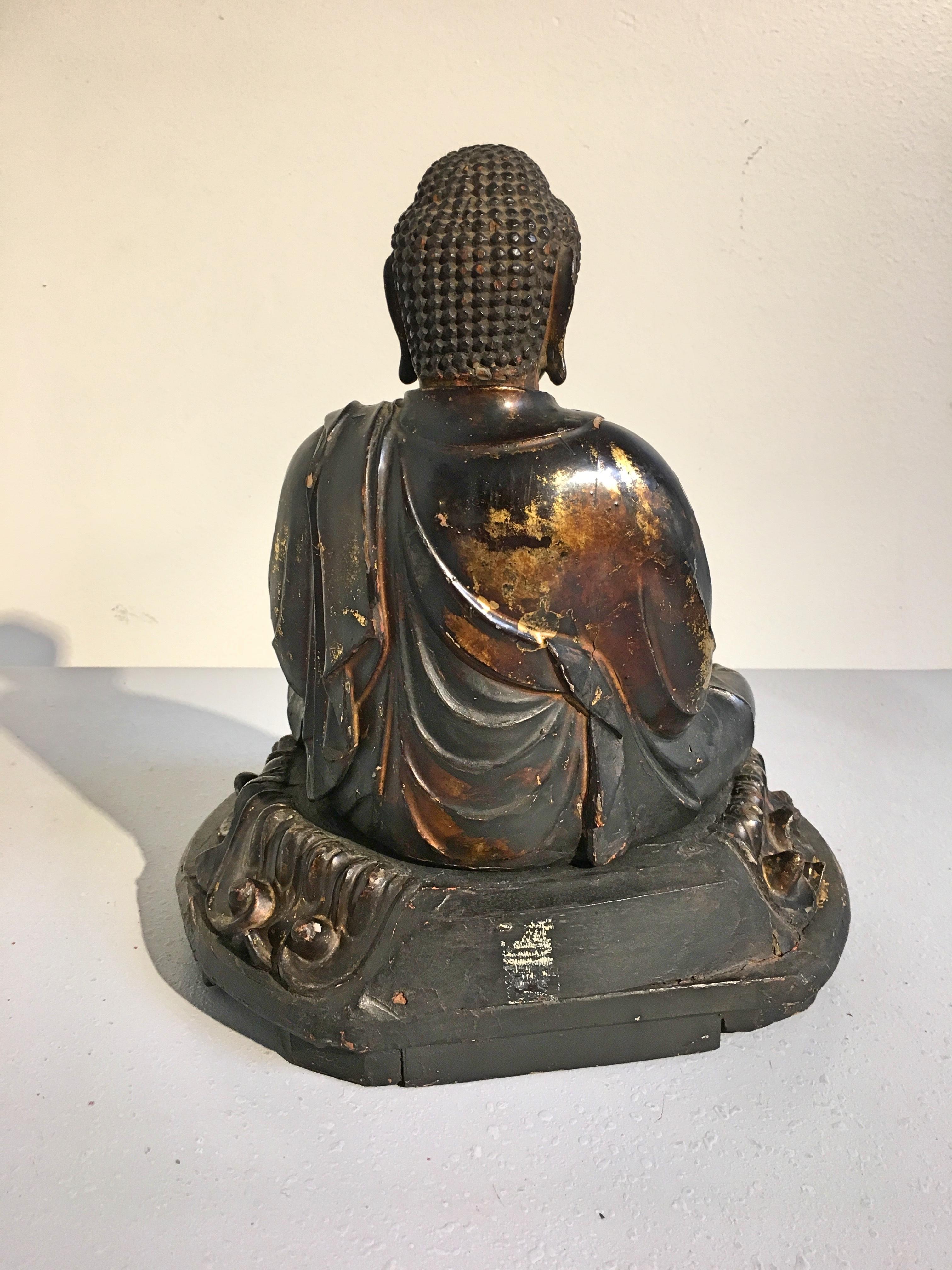 Gilt Japanese Edo Period Lacquered Wood Medicine Buddha, Yakushi Nyorai