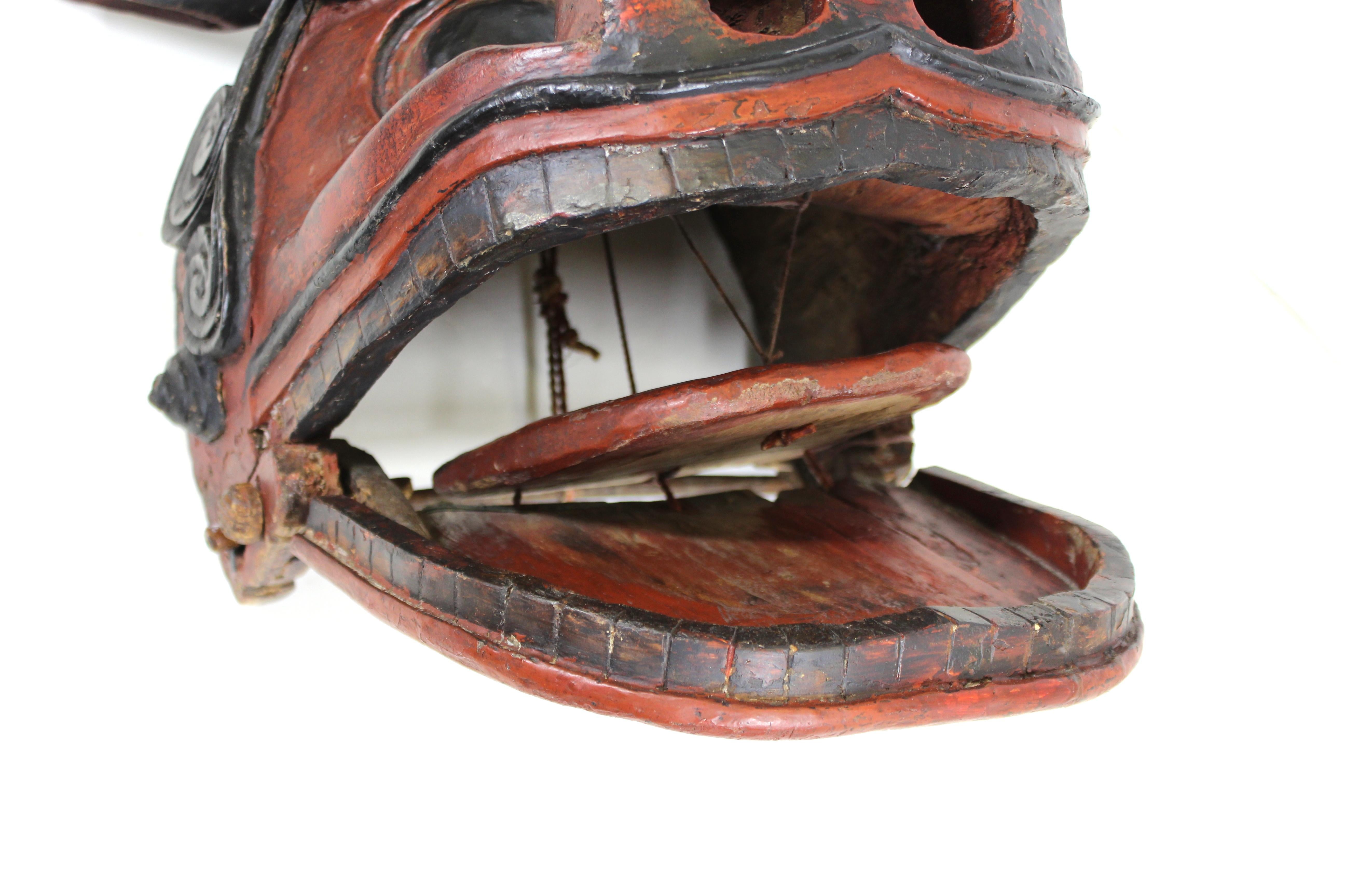 Japanese Edo Period Lion Mask For Sale 1