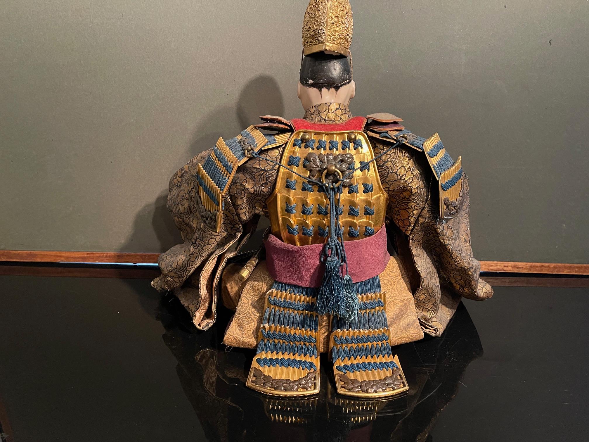 Seduta samurai Musha Ningyo giapponese del periodo Edo, ca. 1800 in vendita 1