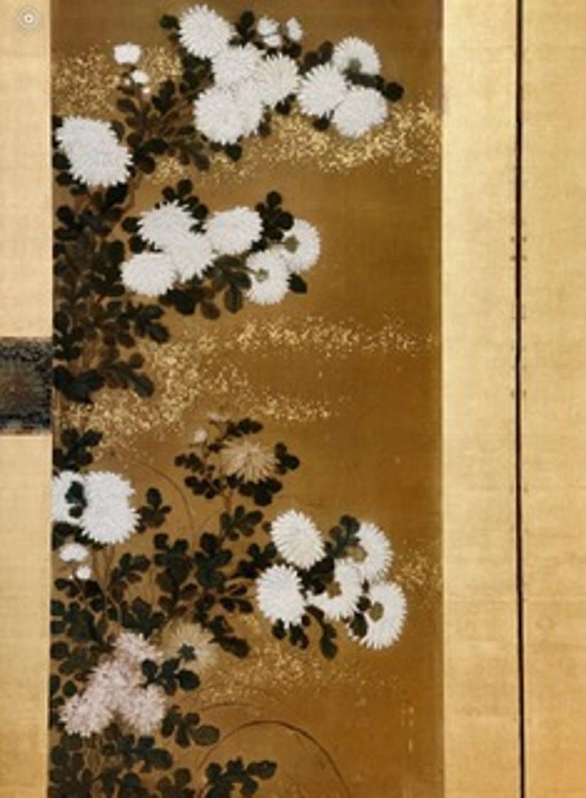 Japanese Edo Period Two-Panel Screen with Chrysanthemums, Ca. 1750 

ABOUT        
This screen is indeed a masterpiece of design and composition with a gold frame. The materials used are Gogun (oyster shell lacquer), mineral paint, gold dust on