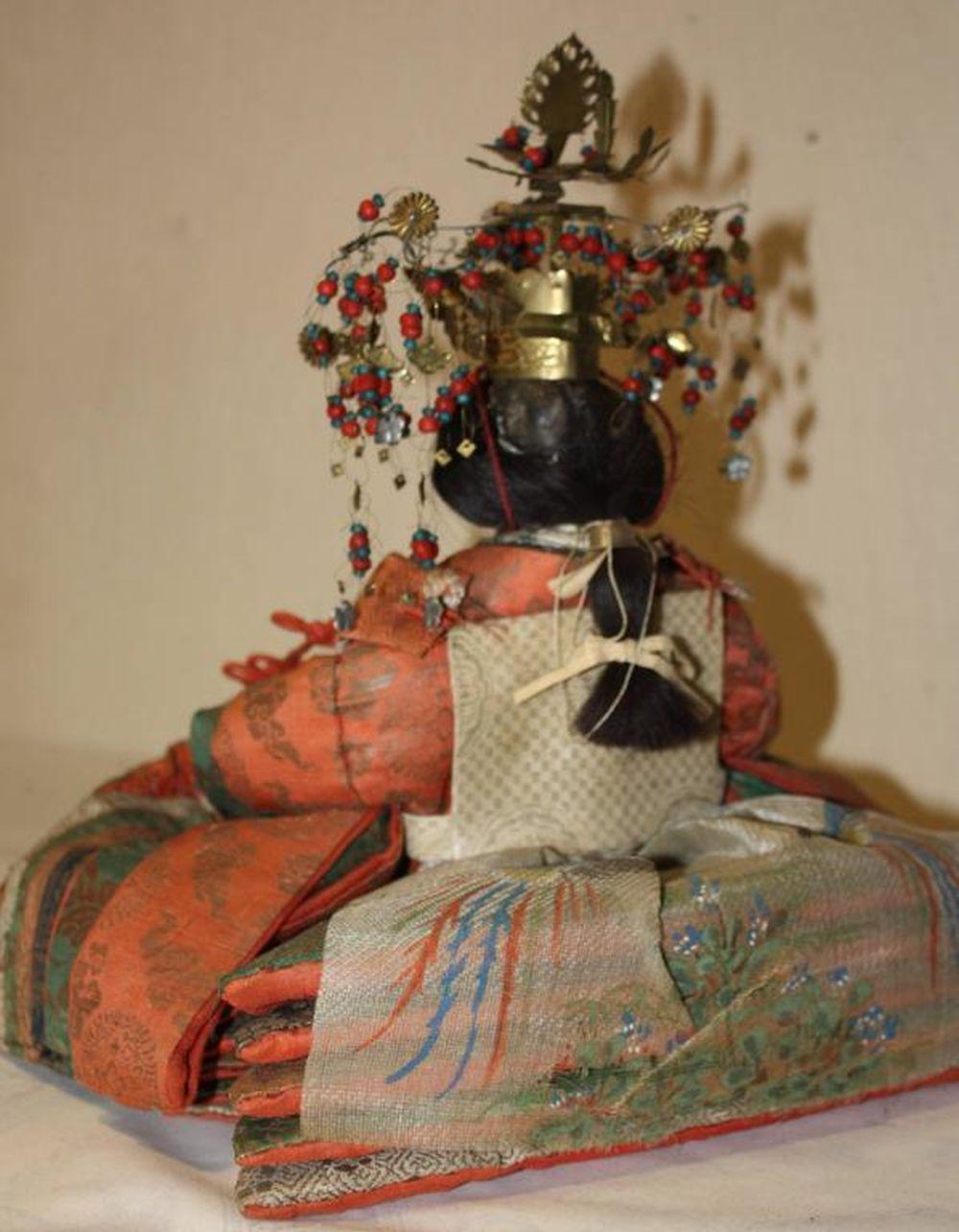 Japanese Emperor and Empress Dolls, Meiji Period 5