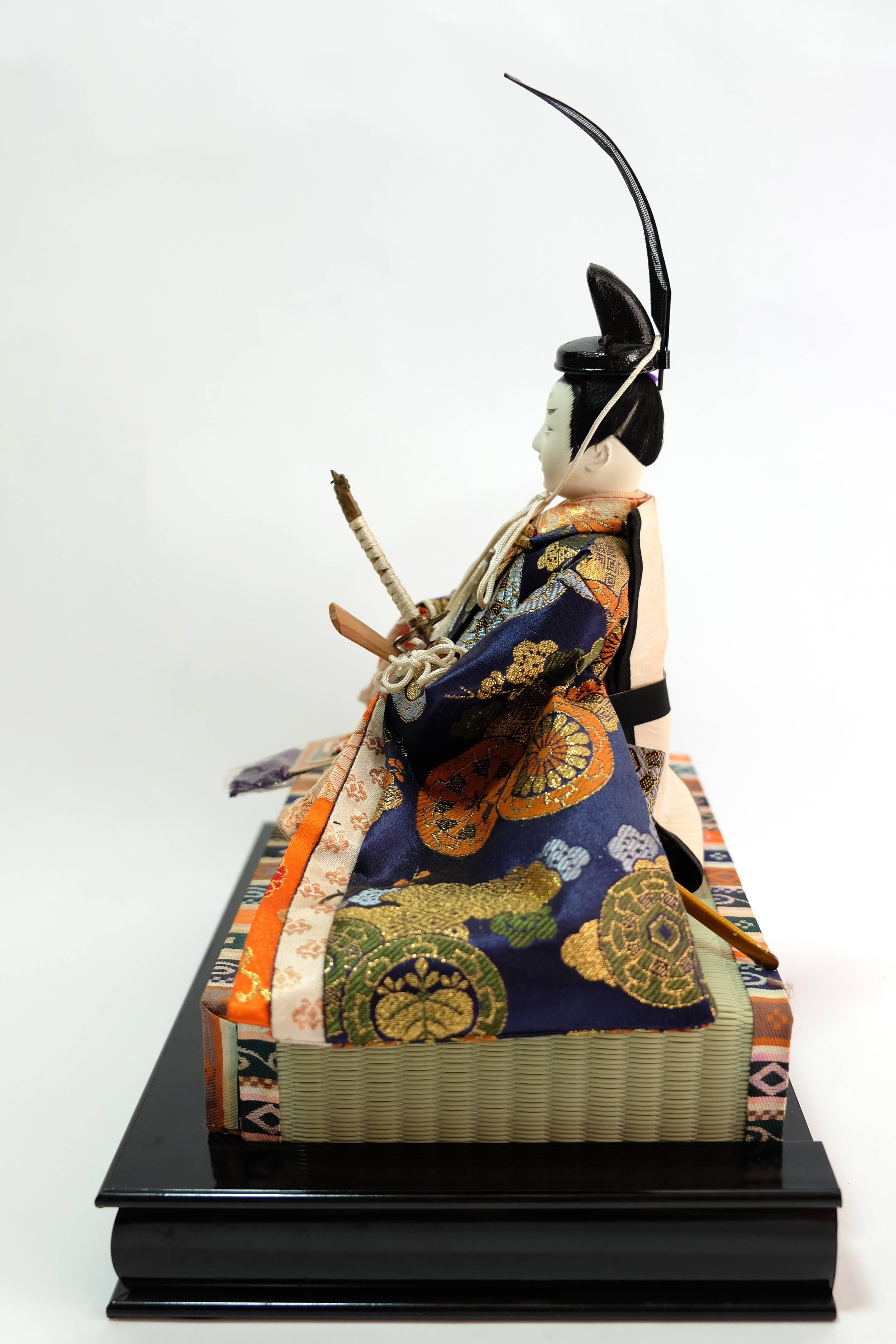 Japanese Emperor and Empress Pair of Dolls for Doll's Festival Hinamatsuri 1950s For Sale 4