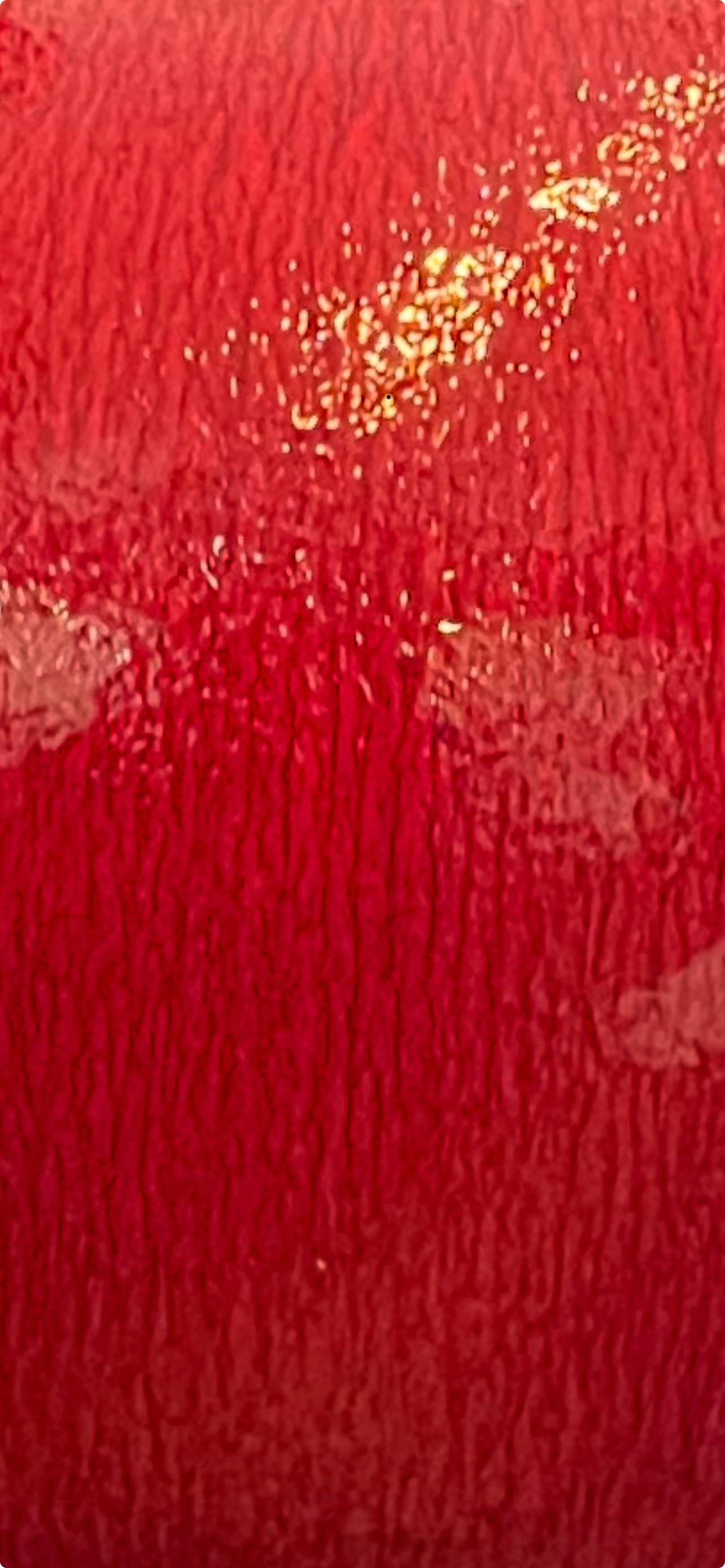Periodo Shōwa del Emperador Japonés, Jarrón rojo de cerámica fina, Firmado, Ca. 1980 en Bueno estado para la venta en New York, NY