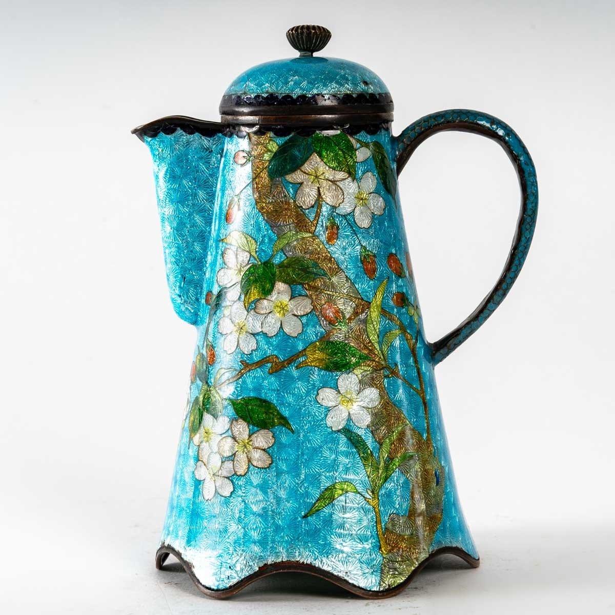 Japanese enamel teapot, late 19th century  3