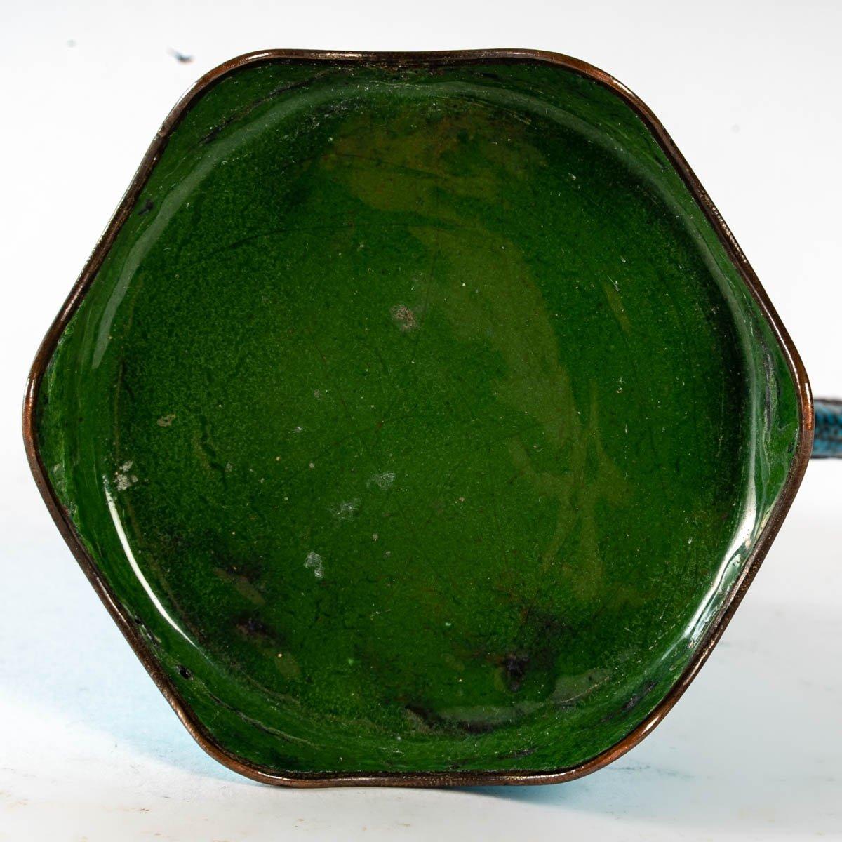 Japanese enamel teapot, late 19th century  1