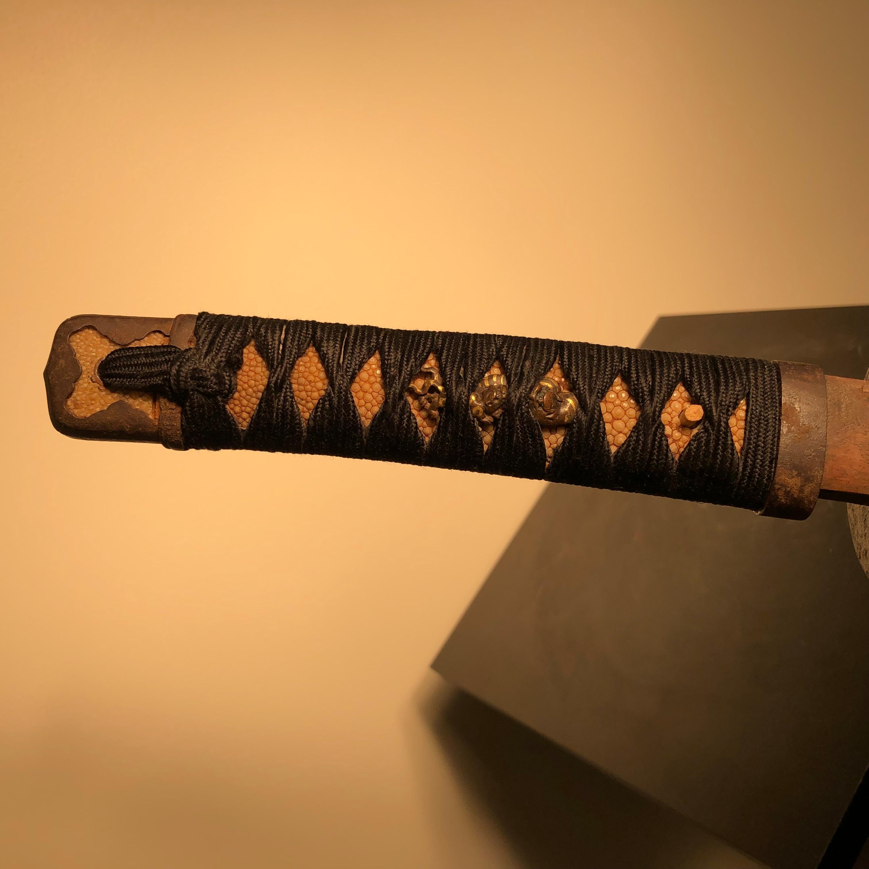 Japanese Exceptional Antique Samurai Sword Saya Scabbard Red Nuri Lacquer In Good Condition In South Burlington, VT