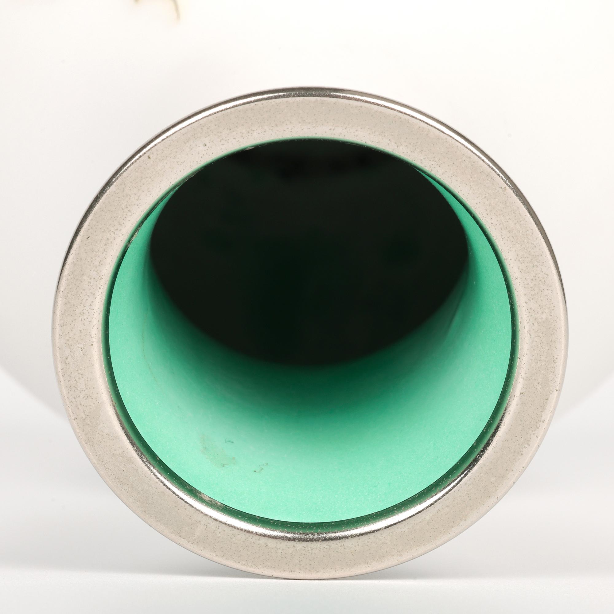 Argento Eccezionale vaso giapponese in argento con smalto cloisonne satinato in vendita