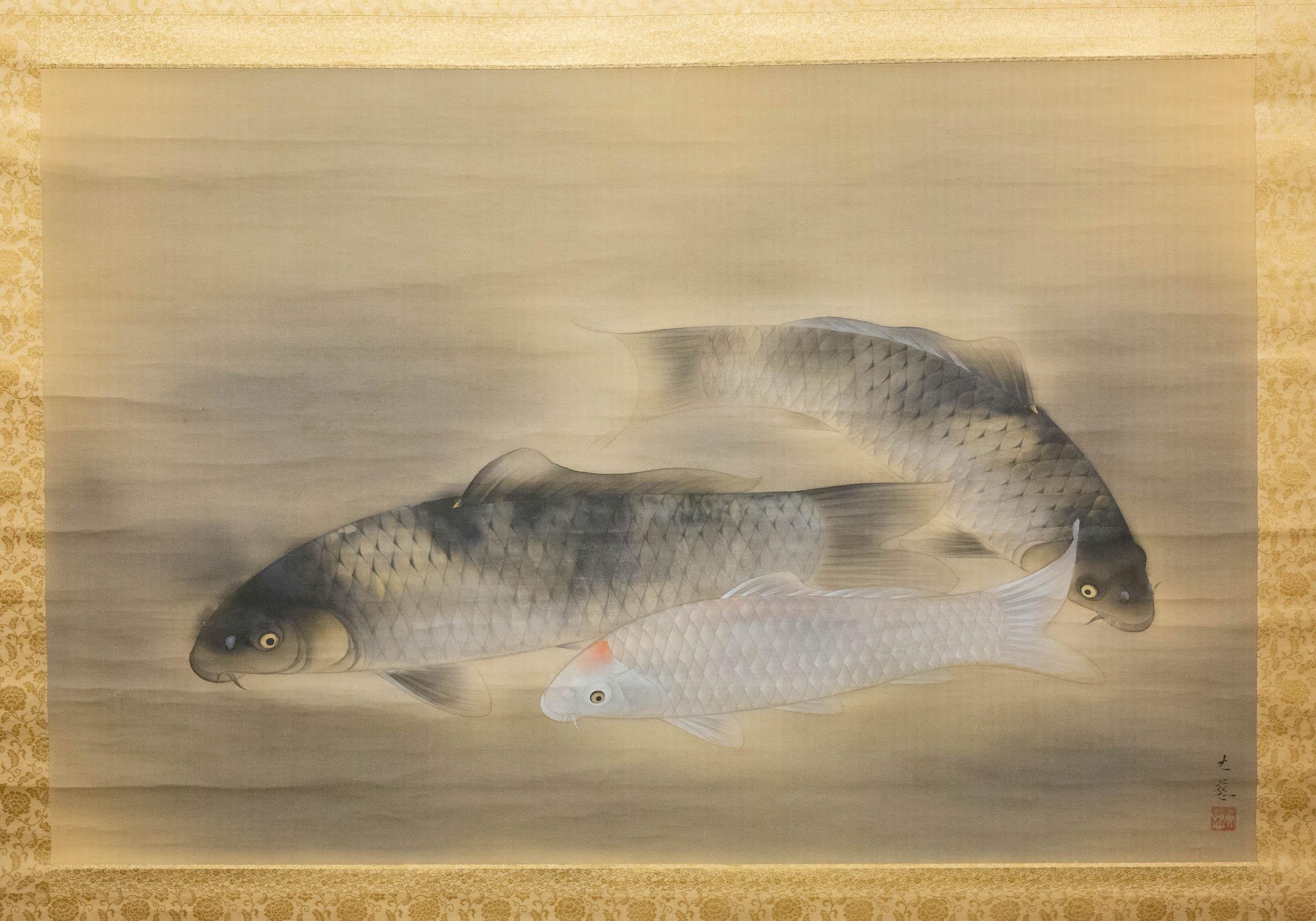 Fine, modern painting of swimming carp by Yamamamoto Taiji (Fukui prefecture).  Pigments on silk with silk border.  Painting and mounting in good condition.  Overall dimensions: 88