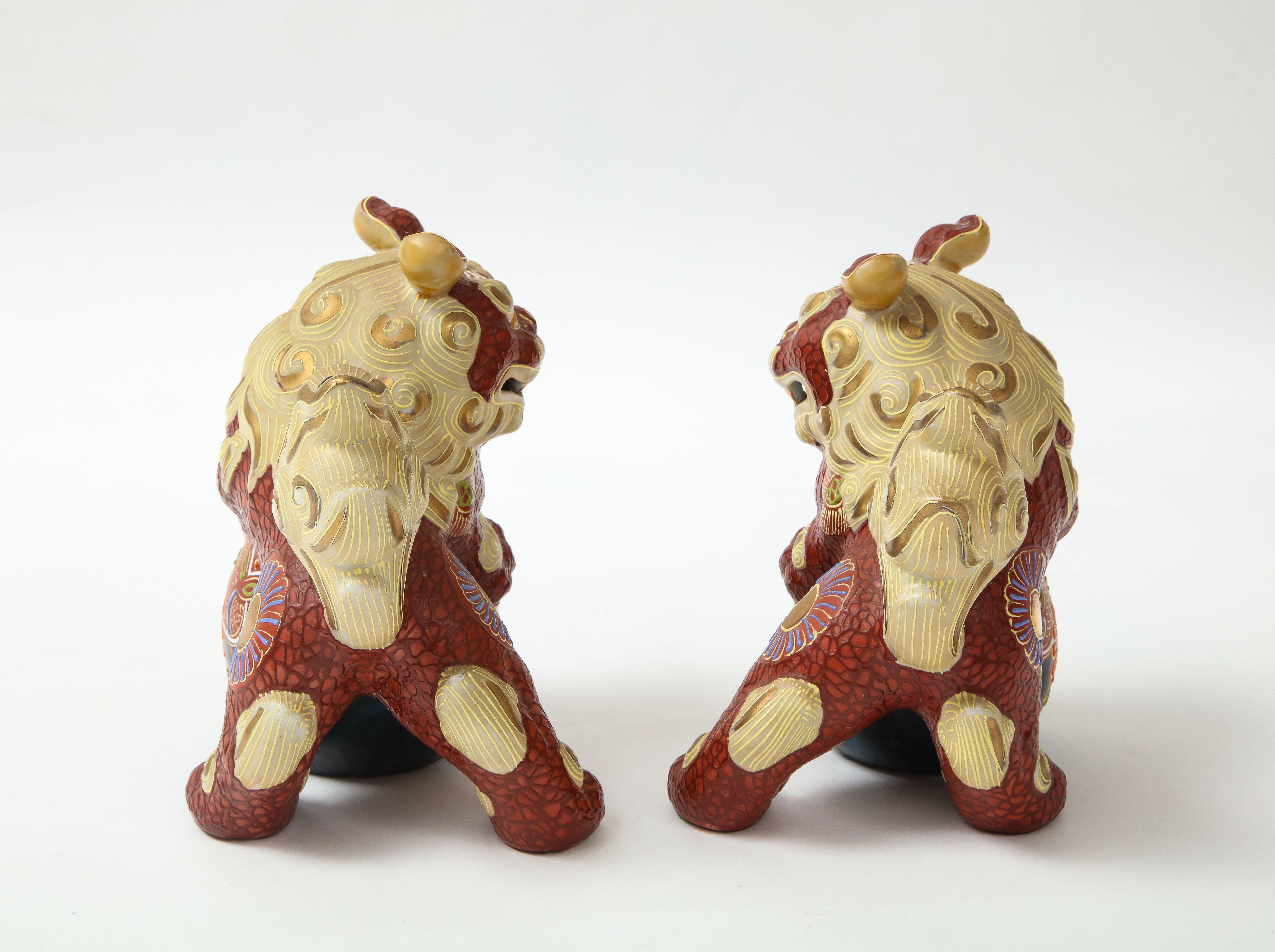 Japanese Export Porcelain Foo Dogs In Good Condition For Sale In New York, NY