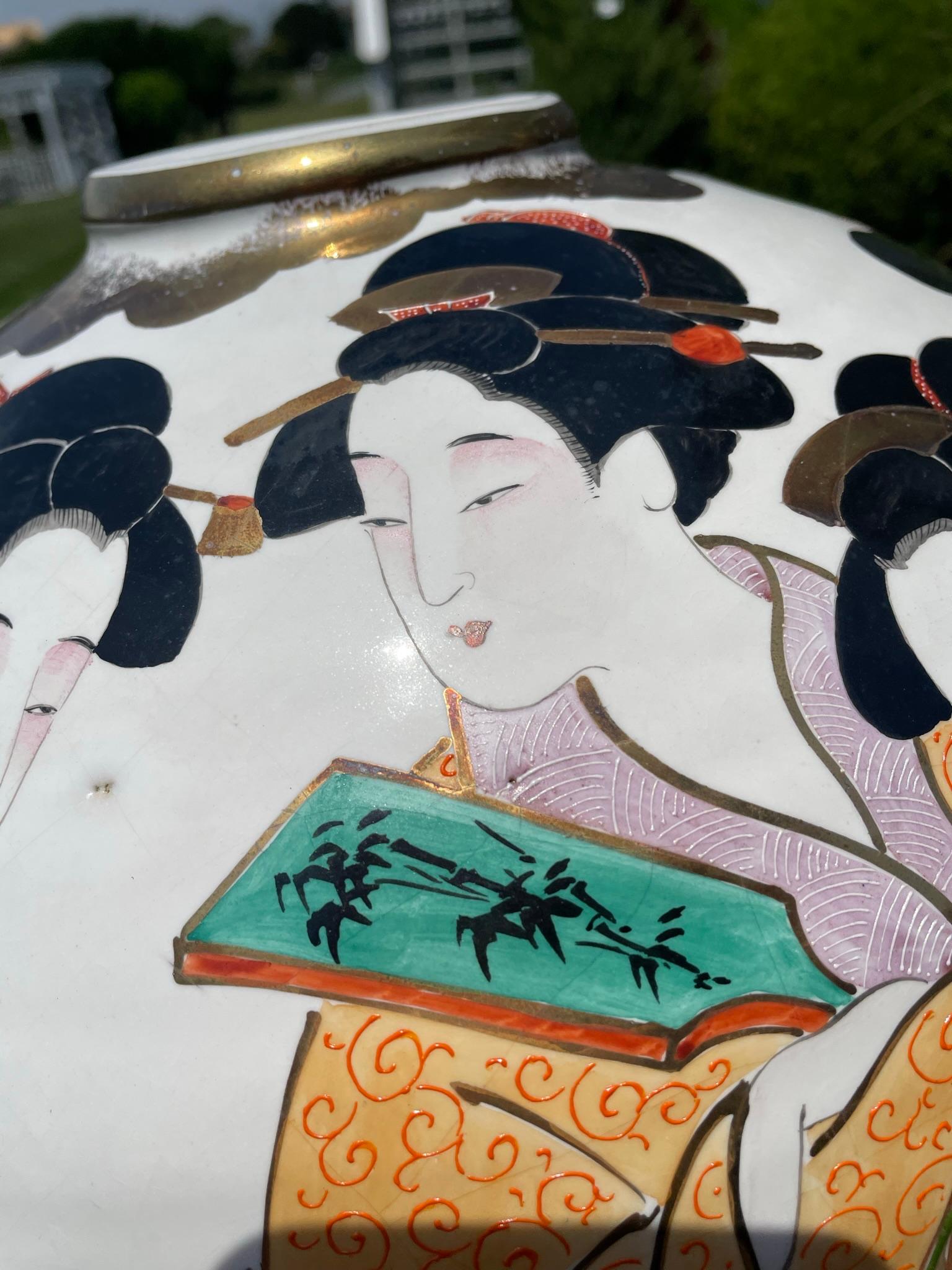 Japanese Extraordinary Geisha Kimono Ladies Hand Painted Vase  2
