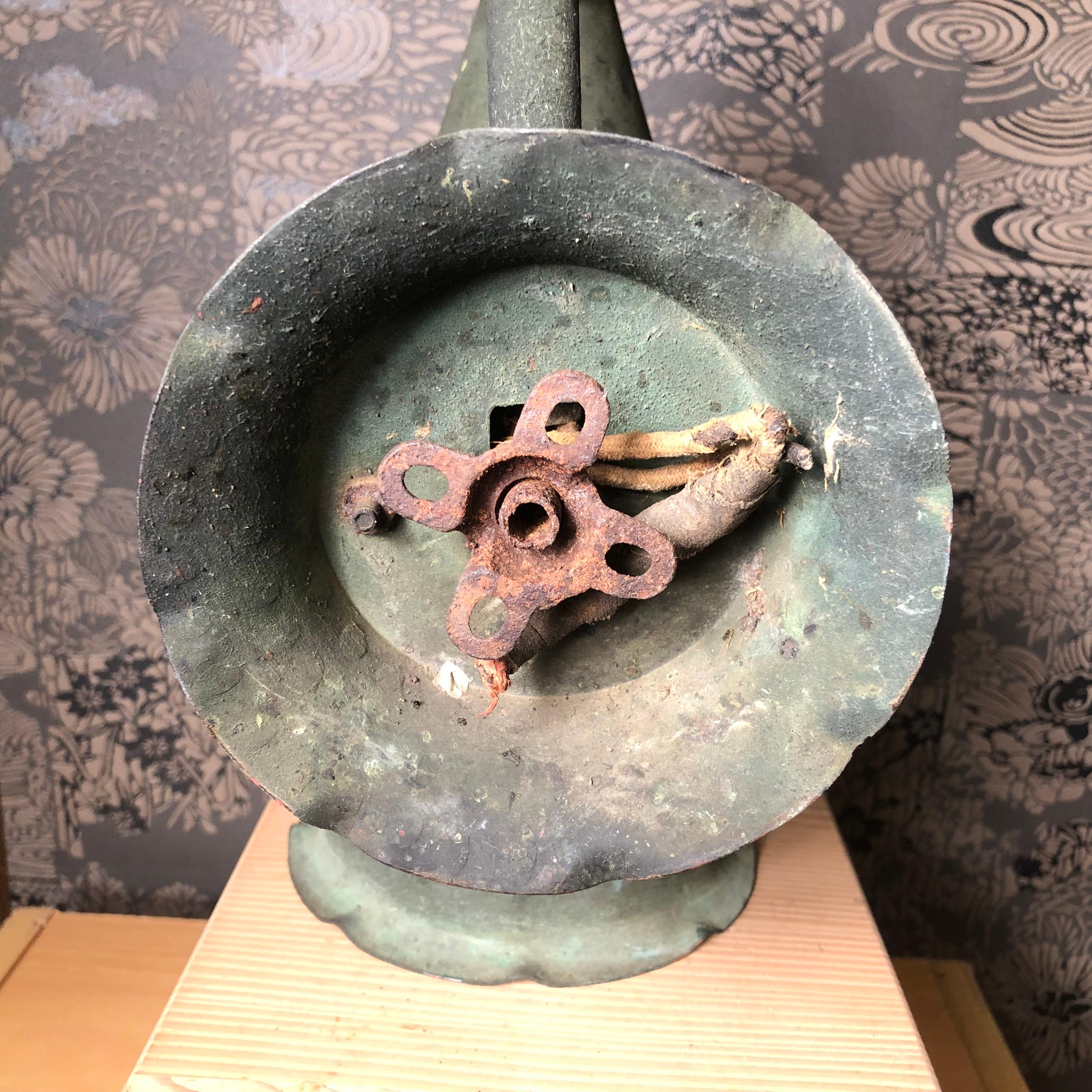 Japanese Extraordinary Pair of Antique Bronze Light Fixtures Sconces, 1920s 7
