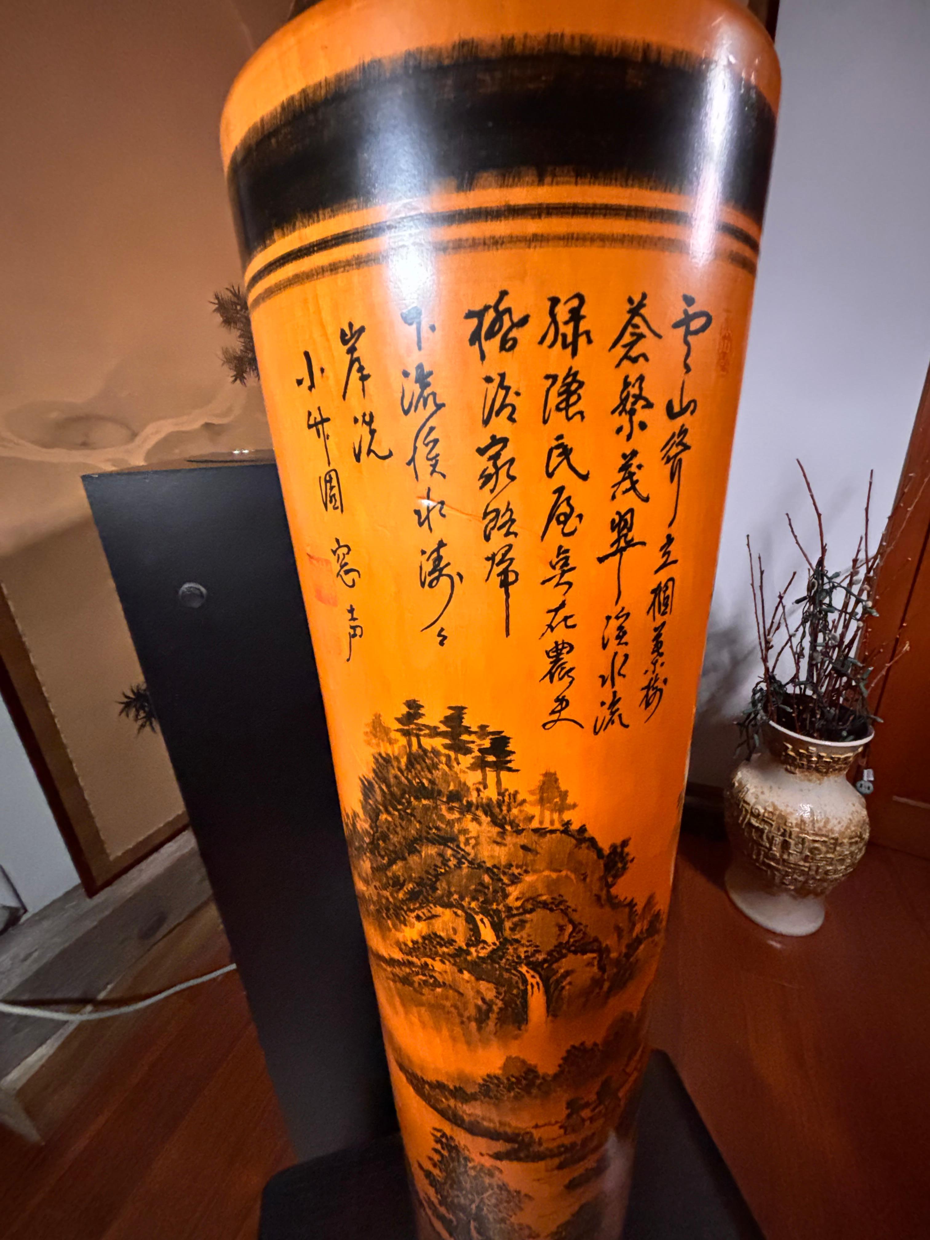 Japanische außergewöhnliche hohe 44 Zoll Kokeshi-Puppe, signiert im Zustand „Gut“ im Angebot in South Burlington, VT