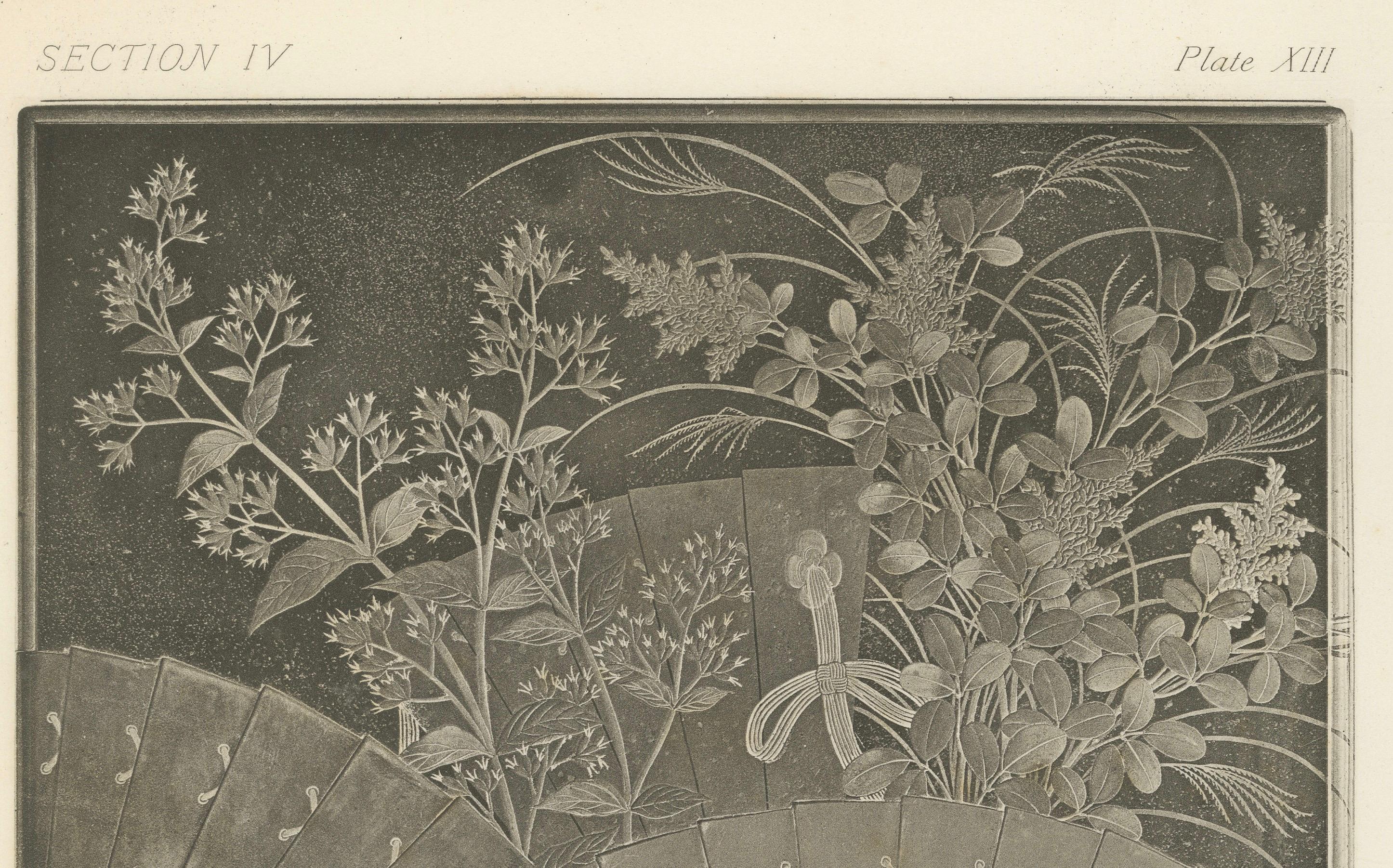 Abanicos japoneses y estampado floral en heliograbado de G. A. Audsley, París, c. 1880 en Bueno estado para la venta en Langweer, NL
