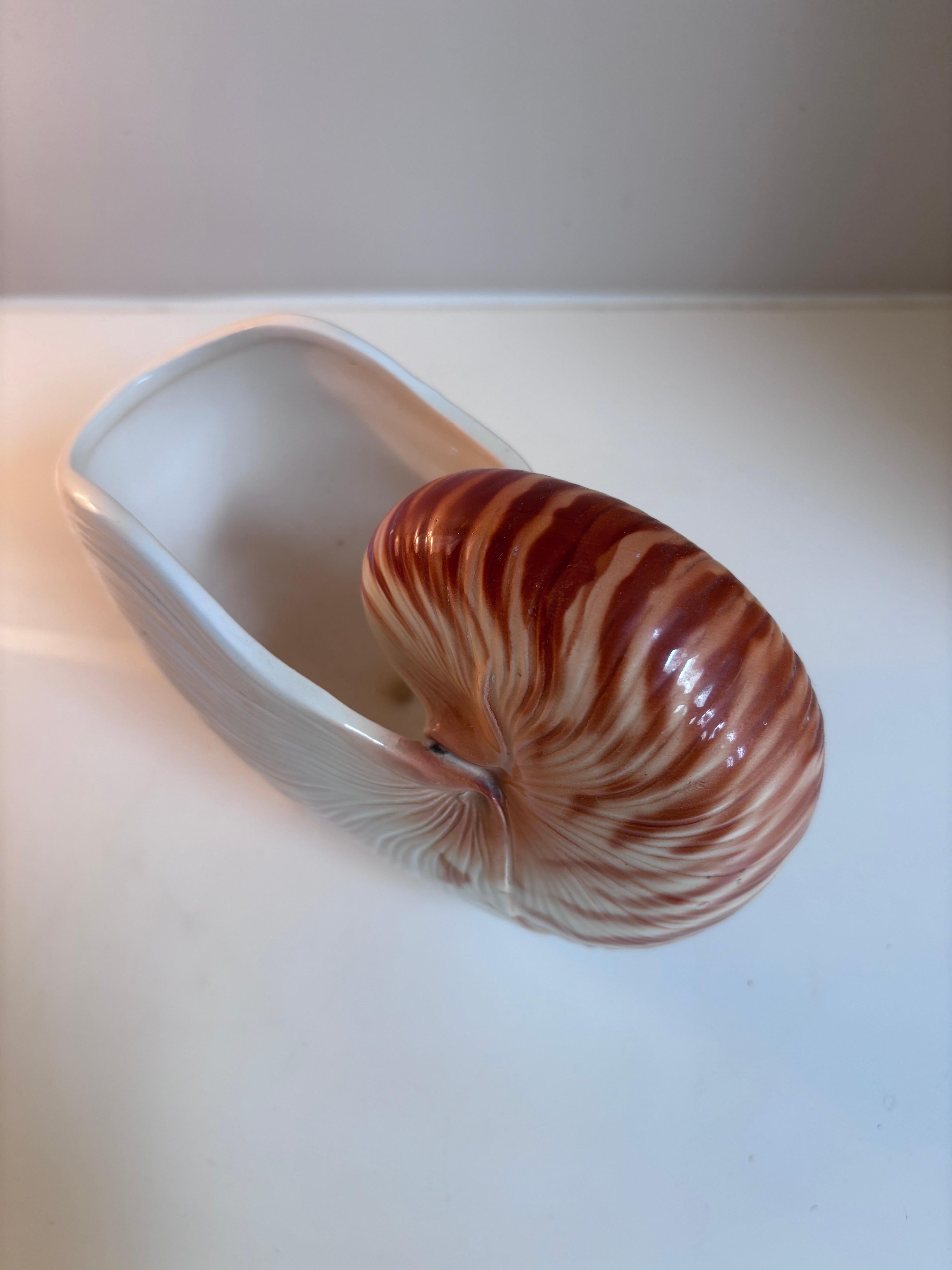 Jardinière japonaise FF Fitz & Floyd peinte à la main en céramique Nautilus Seashell 1980 en vente 1