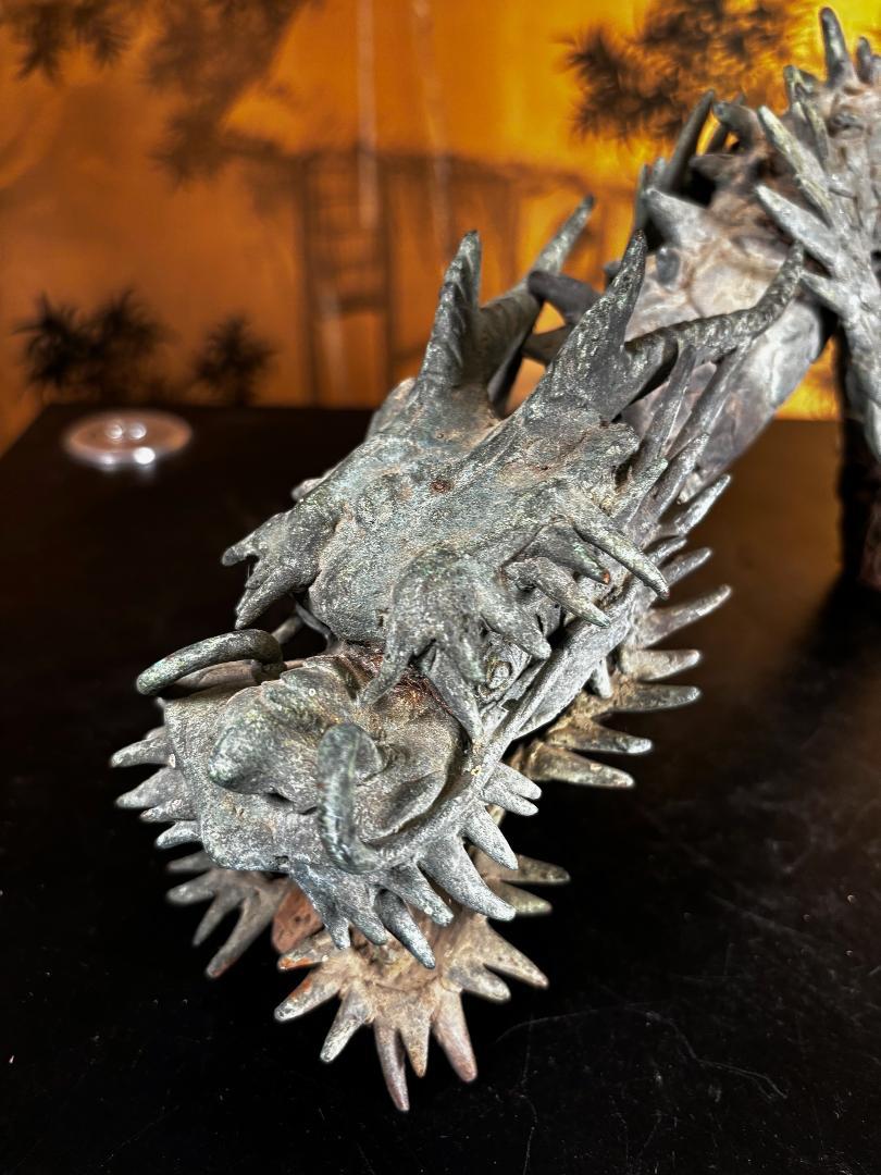 Moulage Le dragon de temple japonais en bronze ancien en vente