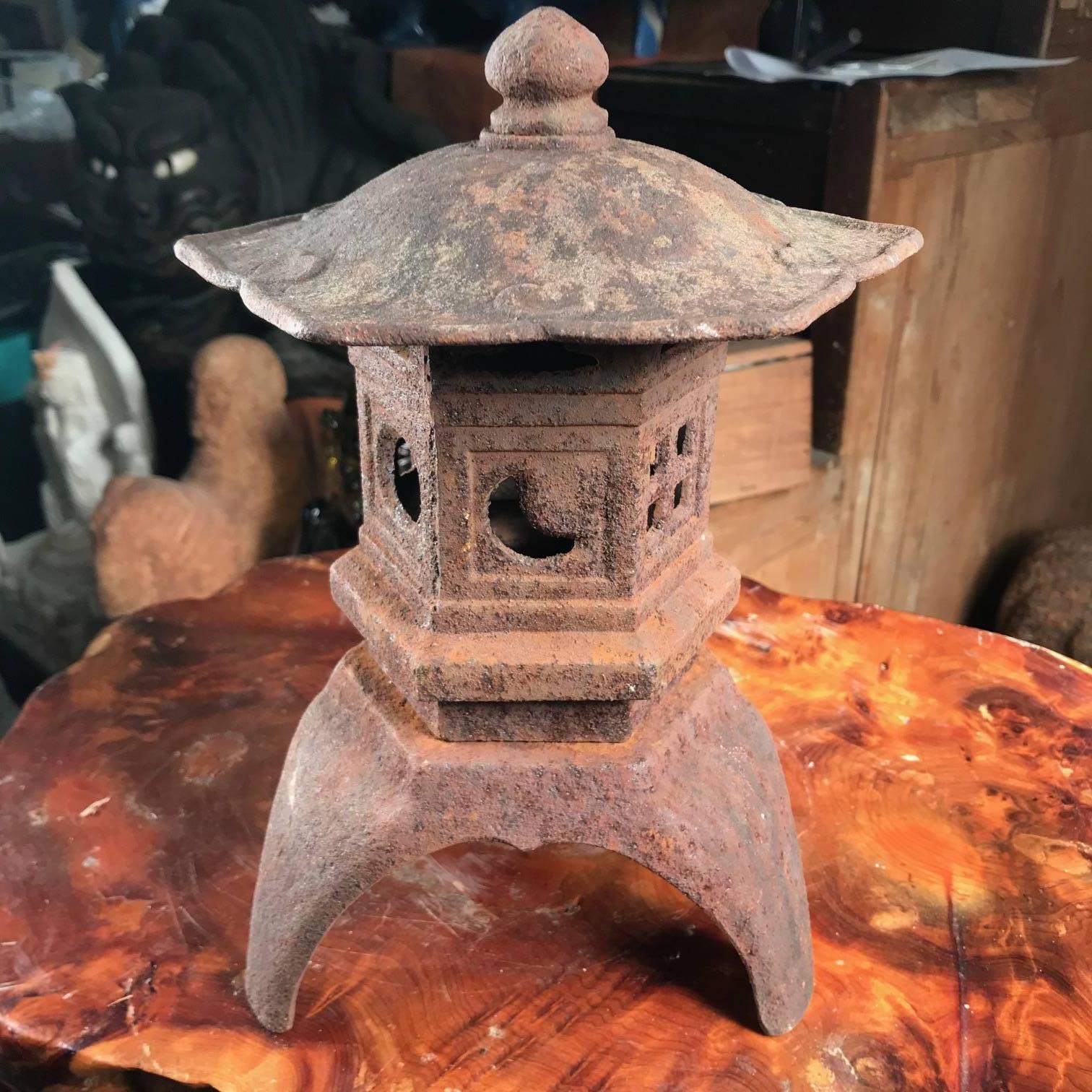 Taisho Japanese Fine Antique Diminutive Tea Garden Lantern, Rare Size