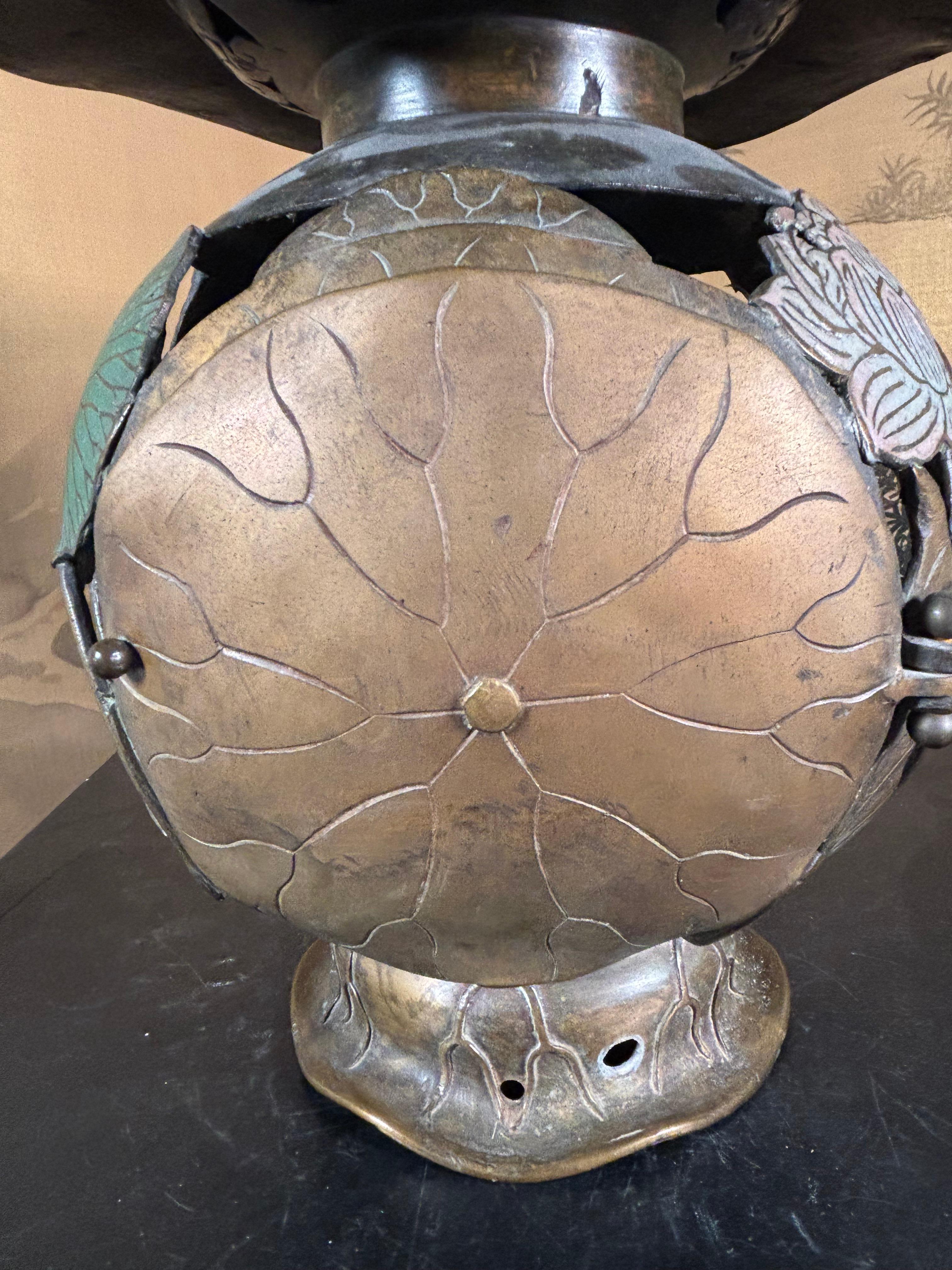 Hammered Japanese Fine Antique Lotus Leaf Bronze Lantern Extraordinary 19thc. Shogun Art For Sale