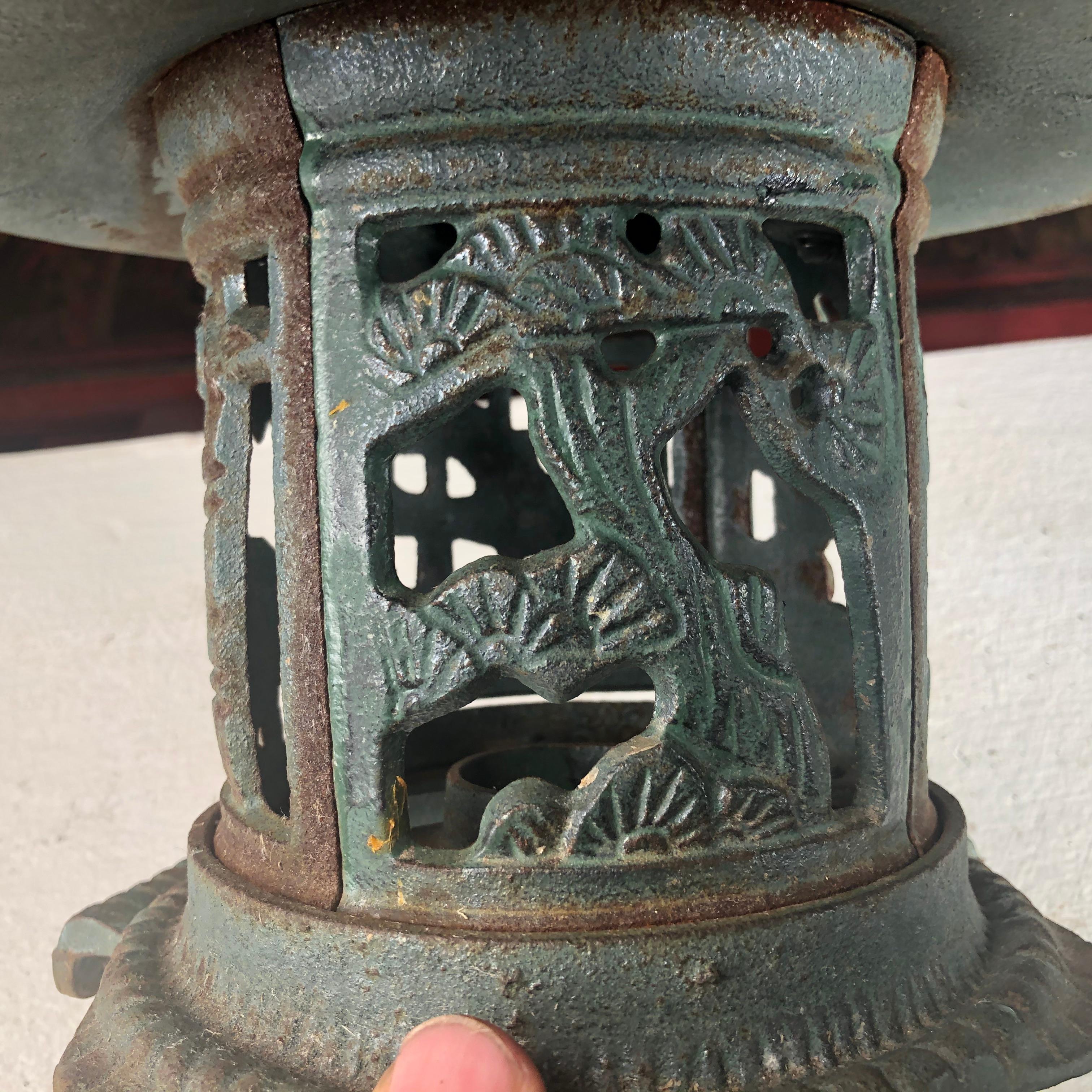 Iron Japanese Fine Birds, Bonsei & Flowers Garden Lantern
