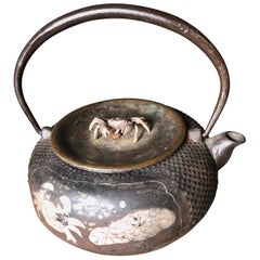Japanese Fine Hand Cast Crab and Shells Theme Tea Pot Tetsubin, Signed 1930s