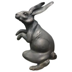 Lapin japonais en bronze fin et massif Usagi