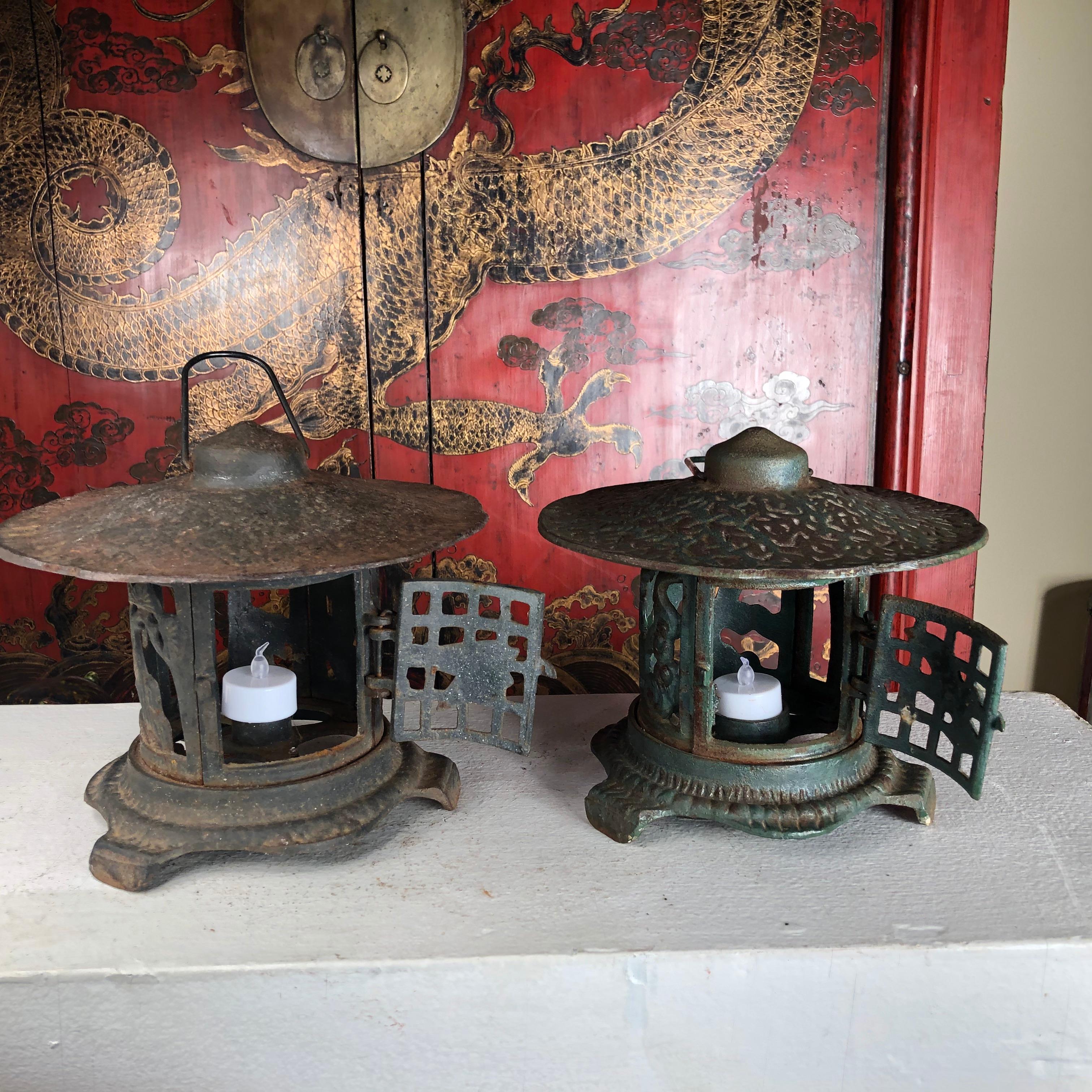 Japanese Fine Pair of Blue Lanterns 