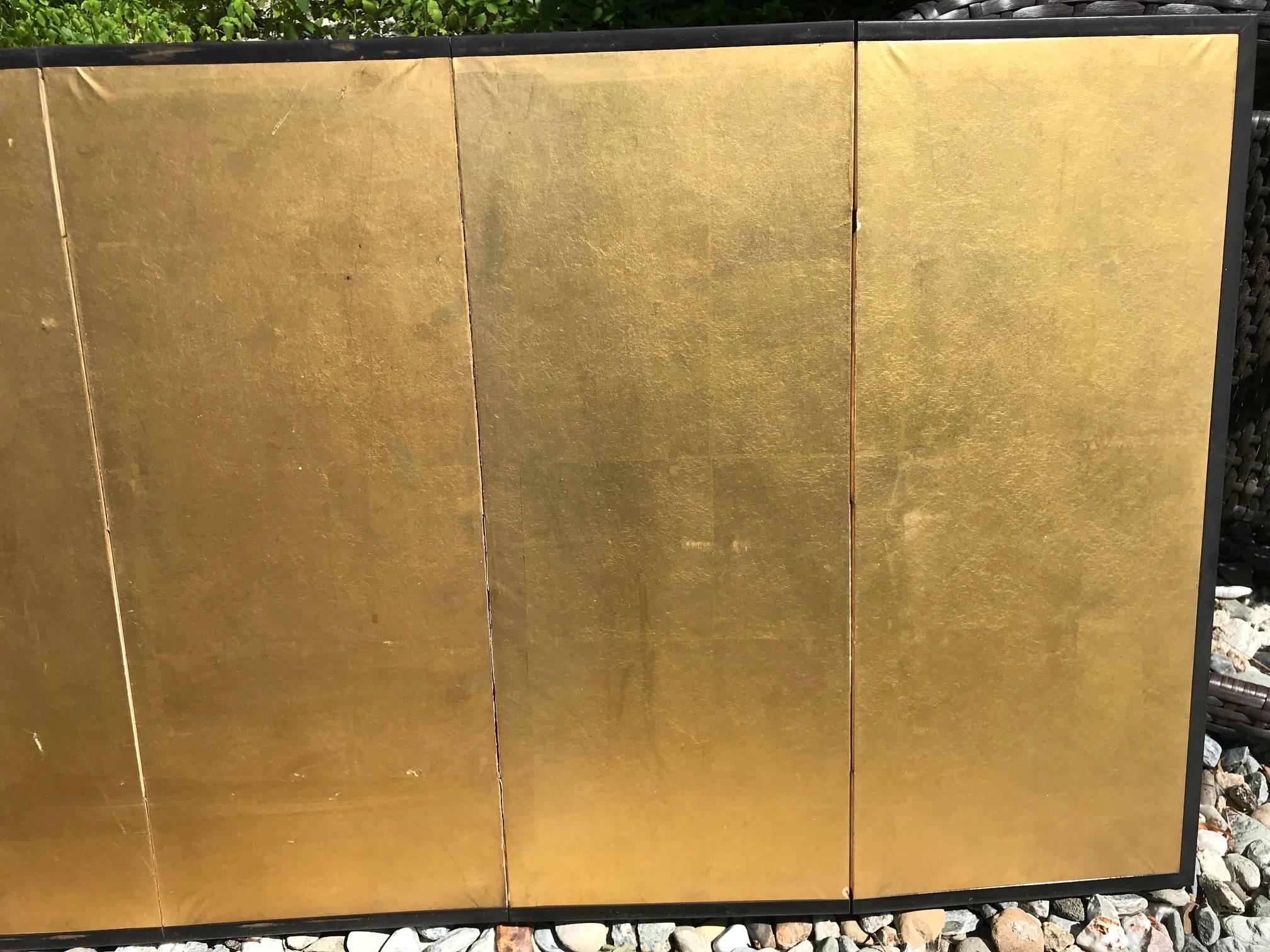 Hand-Crafted Japanese Fine Pair of Antique Gold Leaf Screens, Perfect for Small Spaces