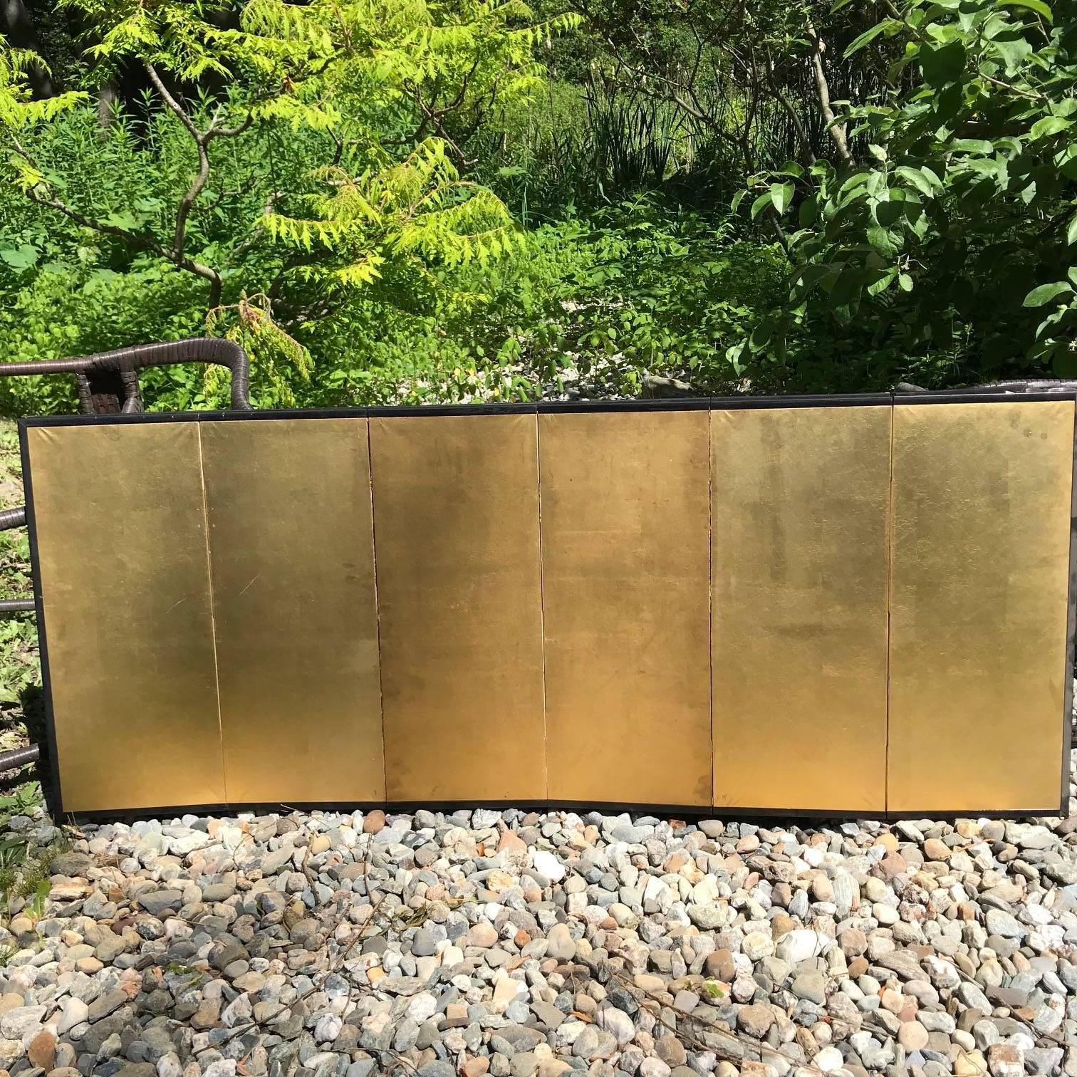 Japanese Fine Pair of Antique Gold Leaf Screens, Perfect for Small Spaces 2