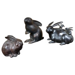 Japanese Big Bronze Trio Rabbits Usagi
