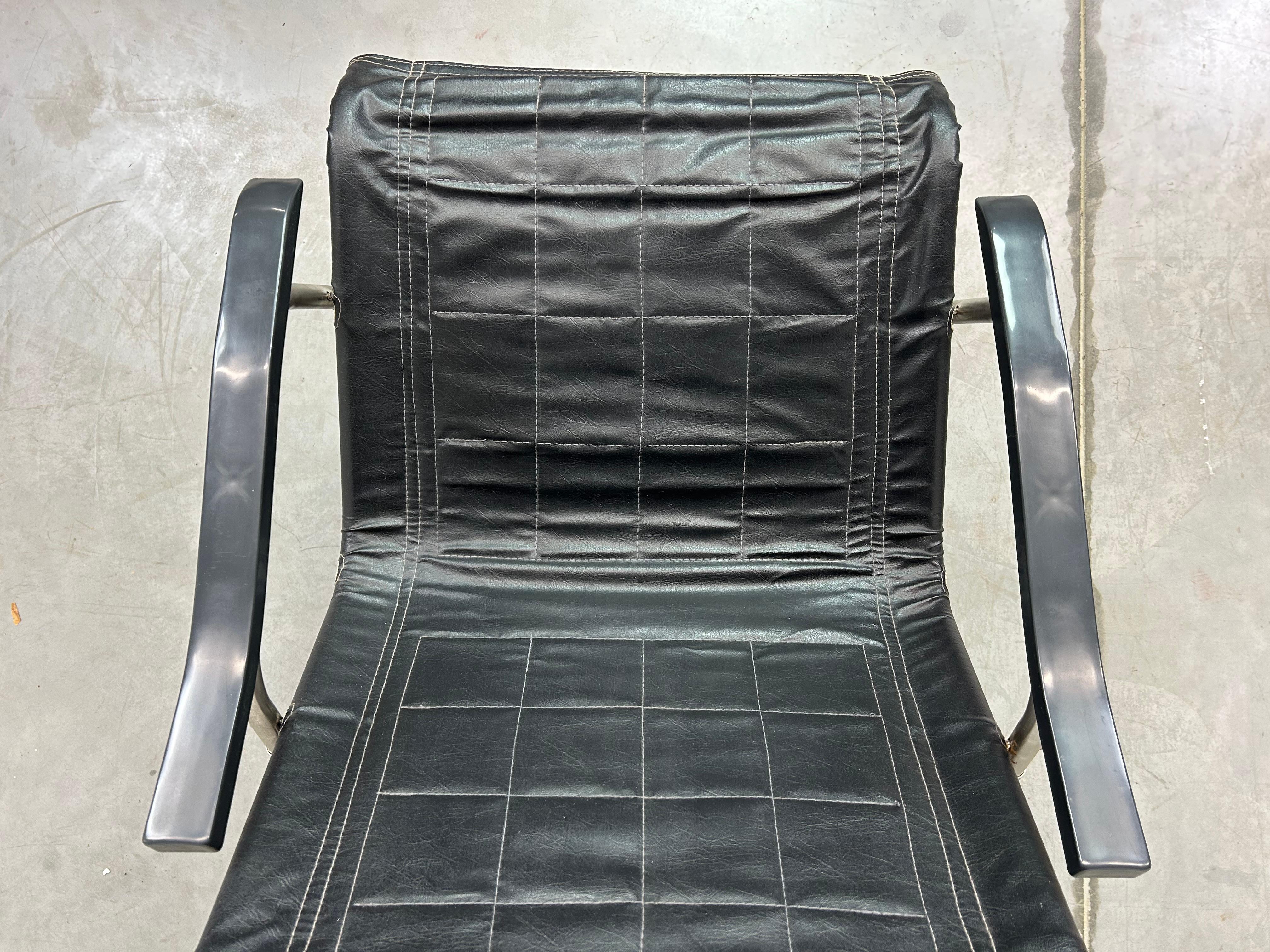 Mid-Century Modern Chaise à bascule pliante japonaise de Nii Takeshi en vente