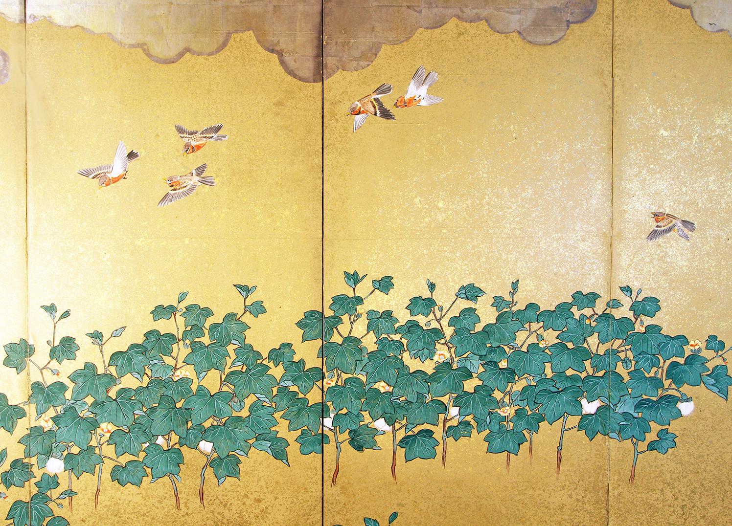 A luminous screen, a four-panel Japanese spring parade, painted with mineral pigments on vegetable paper and silver leaf, with freshly blossomed peony plants and robins in flight.
The silver leaf creates clouds from which the underlying scenes