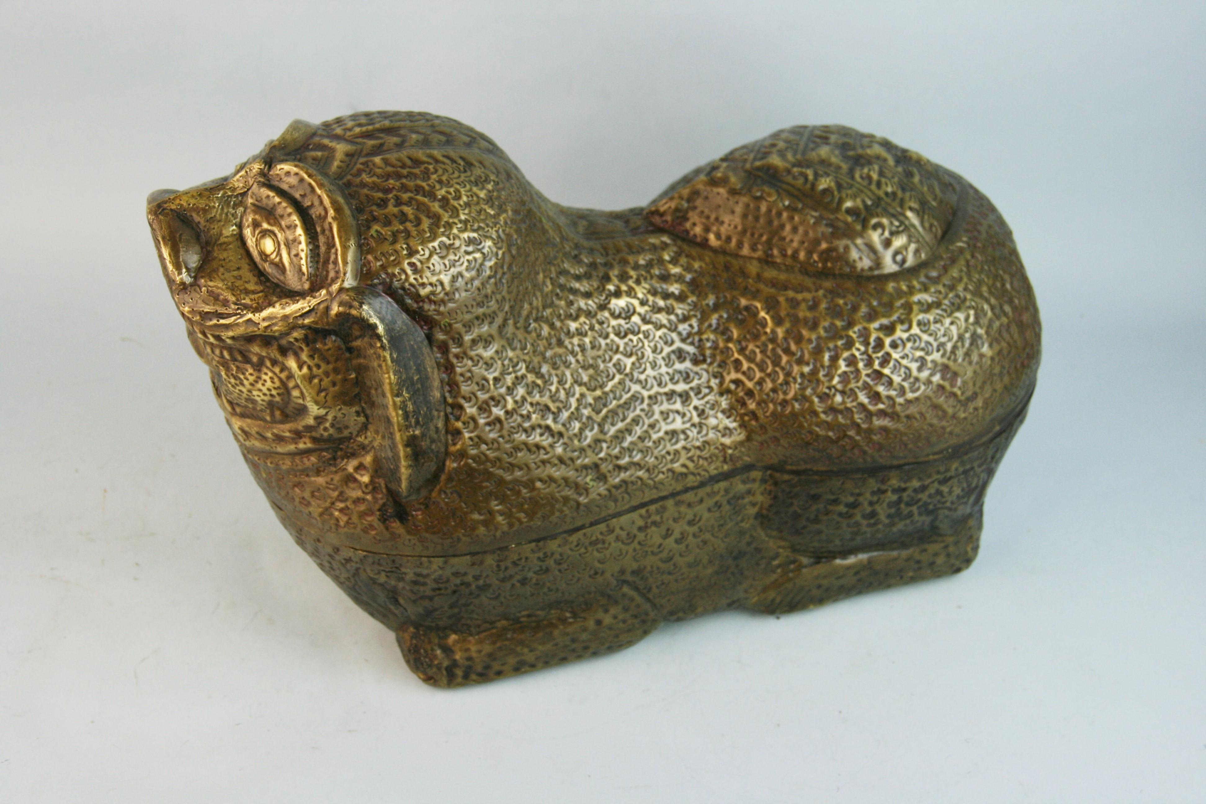 Japanese Foo Lion Large Hammered Brass Sculpture/Storage Box For Sale 2