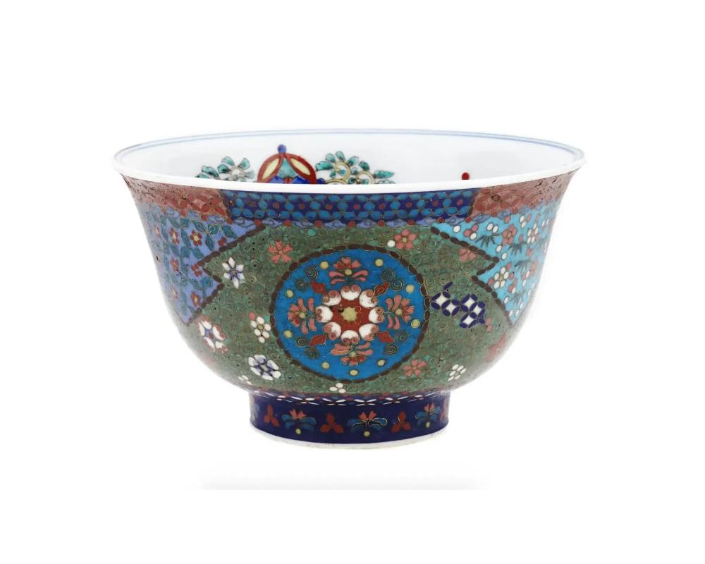 Antique Early Meiji Japanese Cloisonne Enamel Footed Porcelain Bowl Totai In Good Condition For Sale In New York, NY