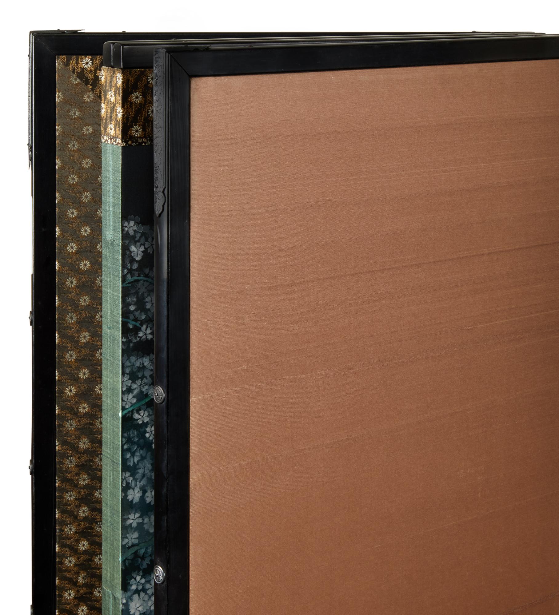 Japanese Four Panel Screen: Cherry Viewing Under Moonlight en vente 2