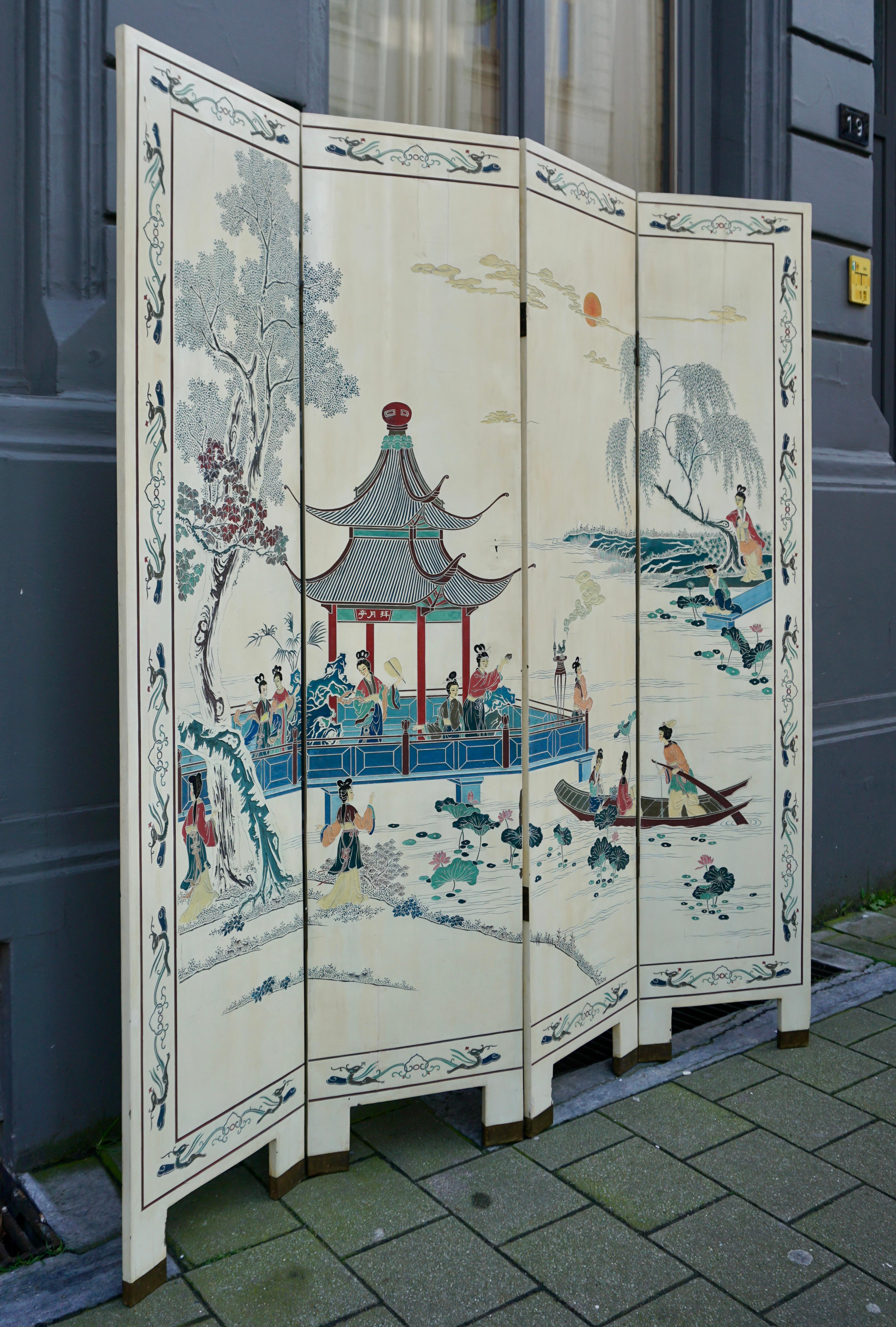 Chinese Coromandel Four Panel Screen Room Divider Landscape In Good Condition In Antwerp, BE