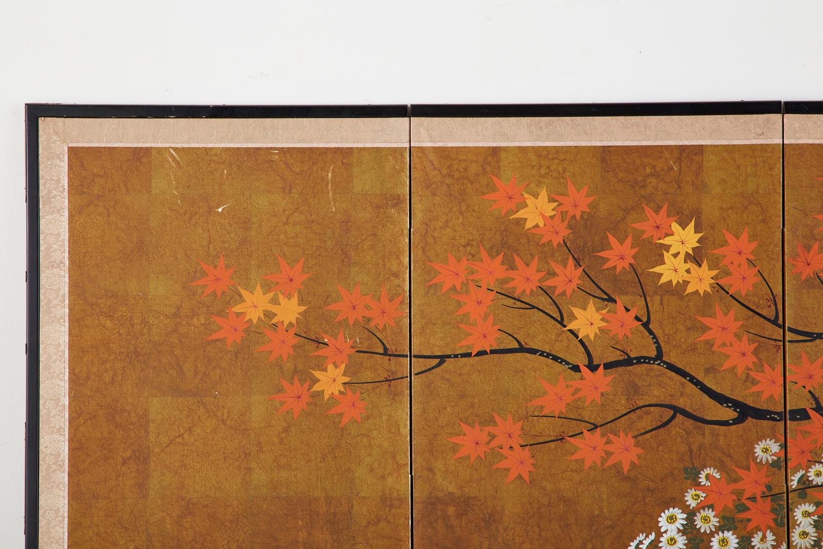 Japanese Four-Panel Showa Screen Autumn Maple and Chrysanthemums 4