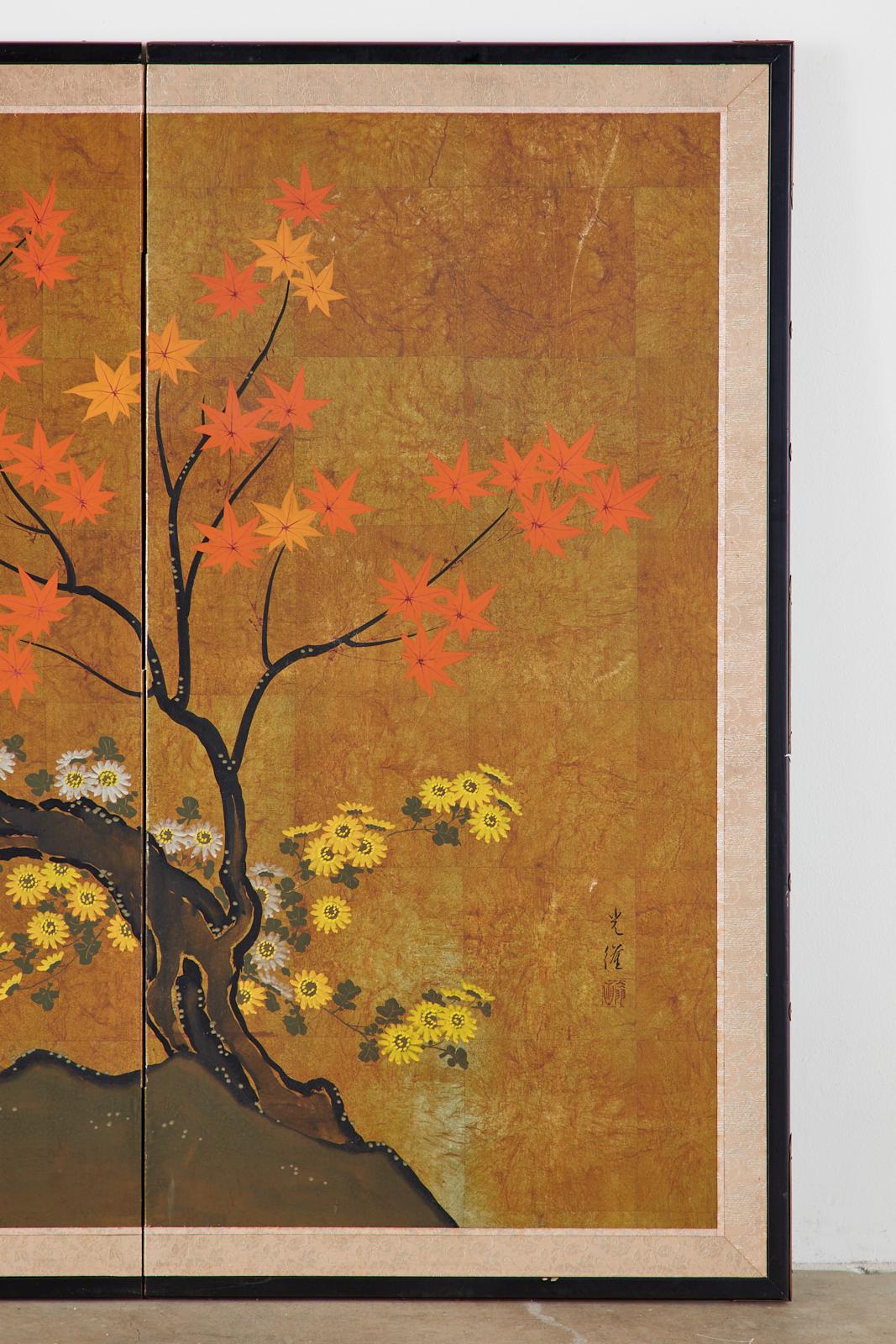 Japanese Four-Panel Showa Screen Autumn Maple and Chrysanthemums 3