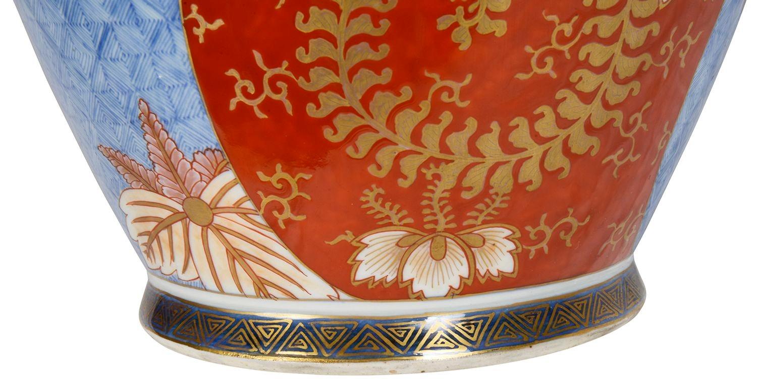 Peint à la main Vase japonais Fukagawa en vente