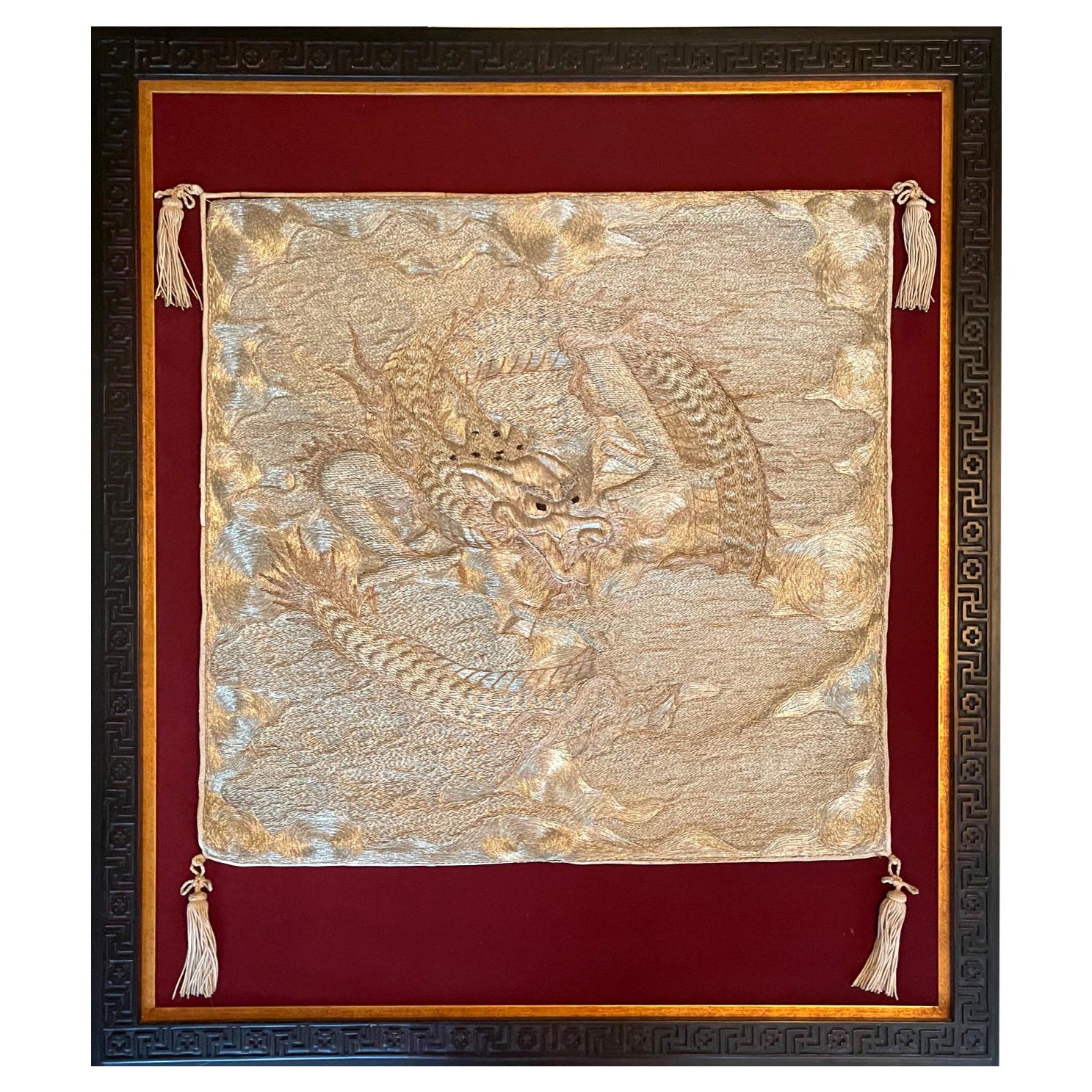 broderie japonaise en relief Fukusa - Art du dragon