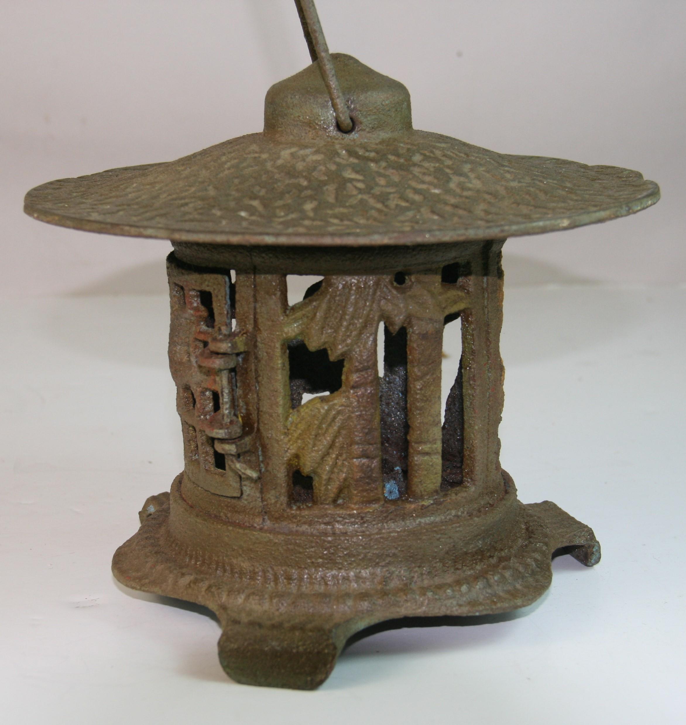 Mid-20th Century Japanese Garden Lantern