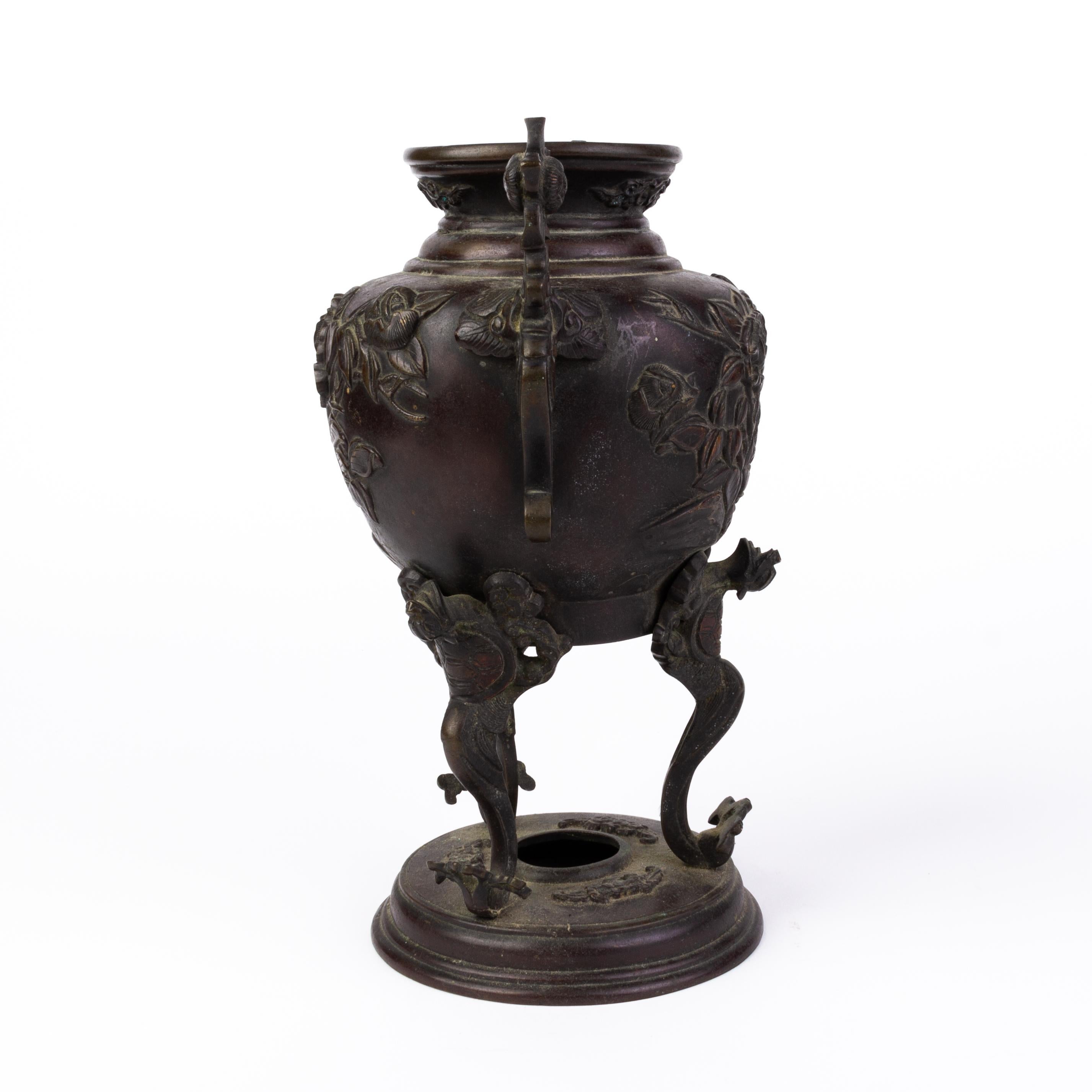 19th Century Japanese Gilded Bronze Censer Meiji Vase For Sale