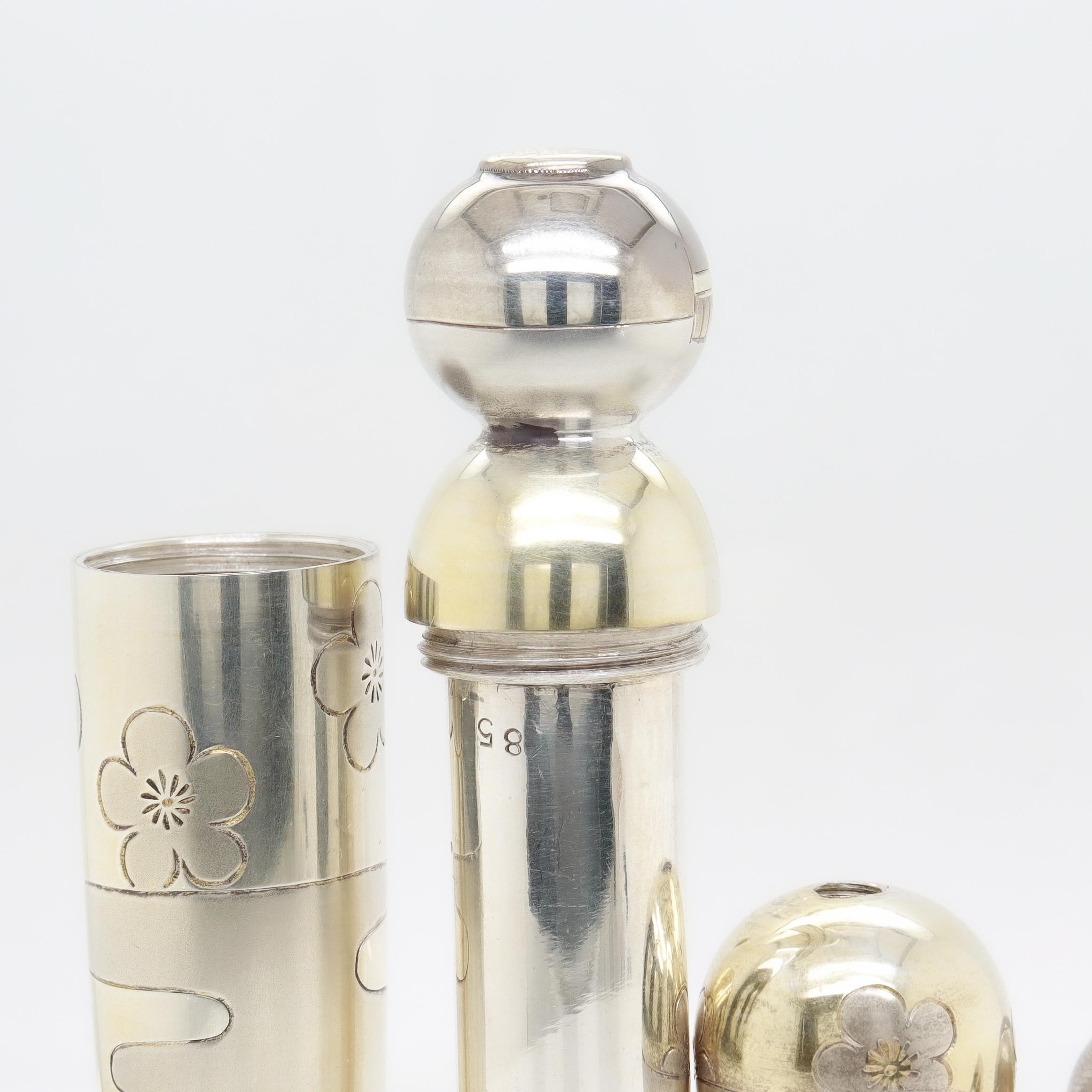 Set de porte-rouge à lèvres et de flacon de parfum japonais en argent 950 doré en vente 9