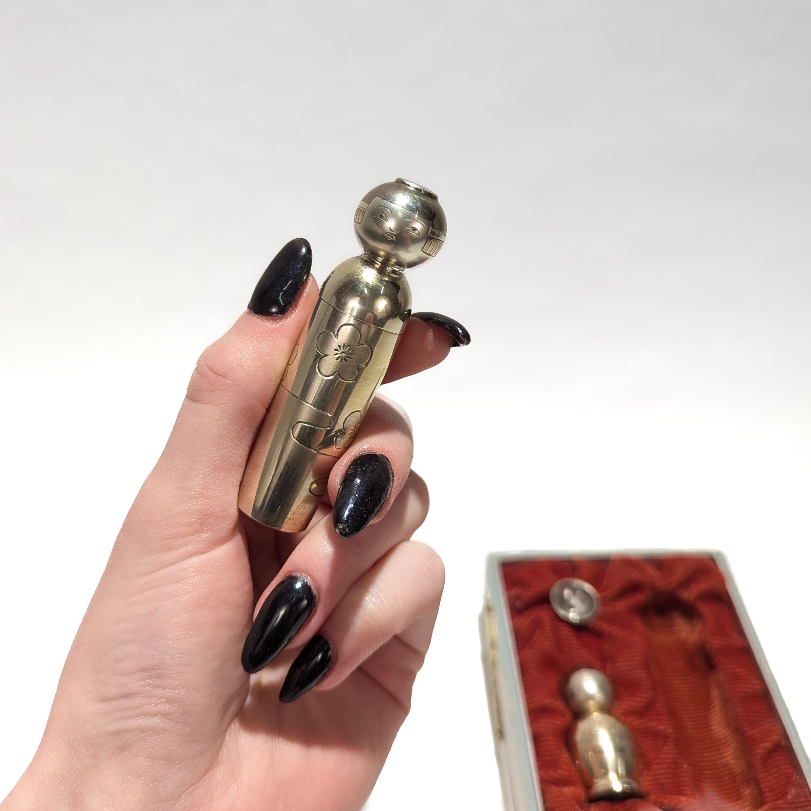 Set de porte-rouge à lèvres et de flacon de parfum japonais en argent 950 doré Pour femmes en vente