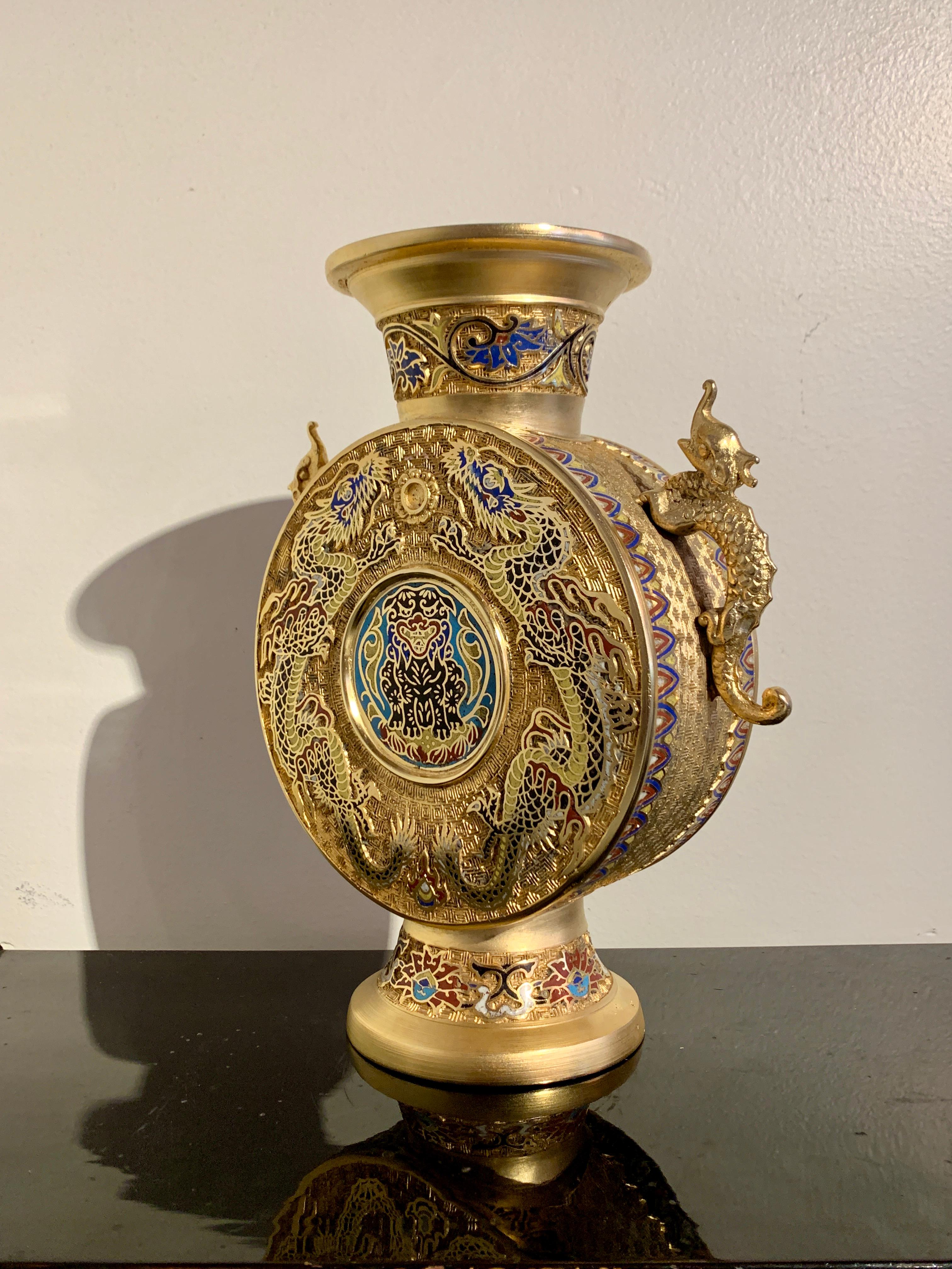 Japanese Gilt Bronze and Champleve Moon Flask Vase, Late 20th Century In Good Condition For Sale In Austin, TX