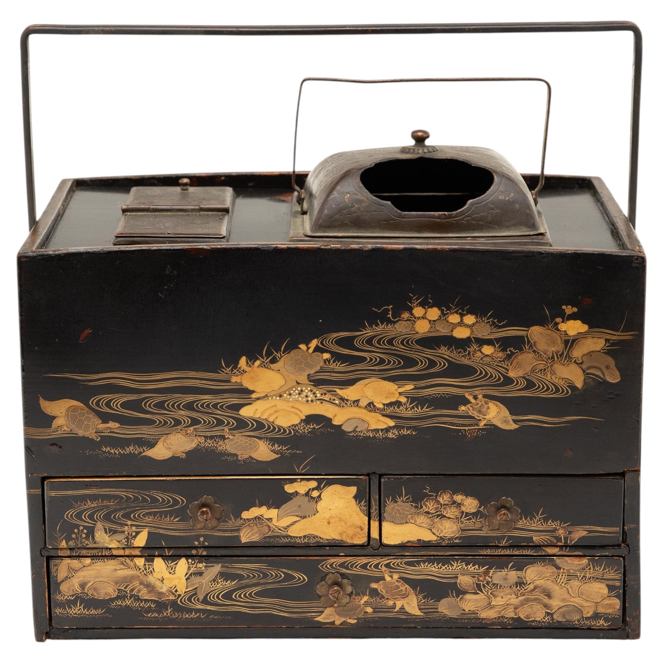 Japanese Gilt Lacquer Tabako-Bon with River Turtles, Edo Period
