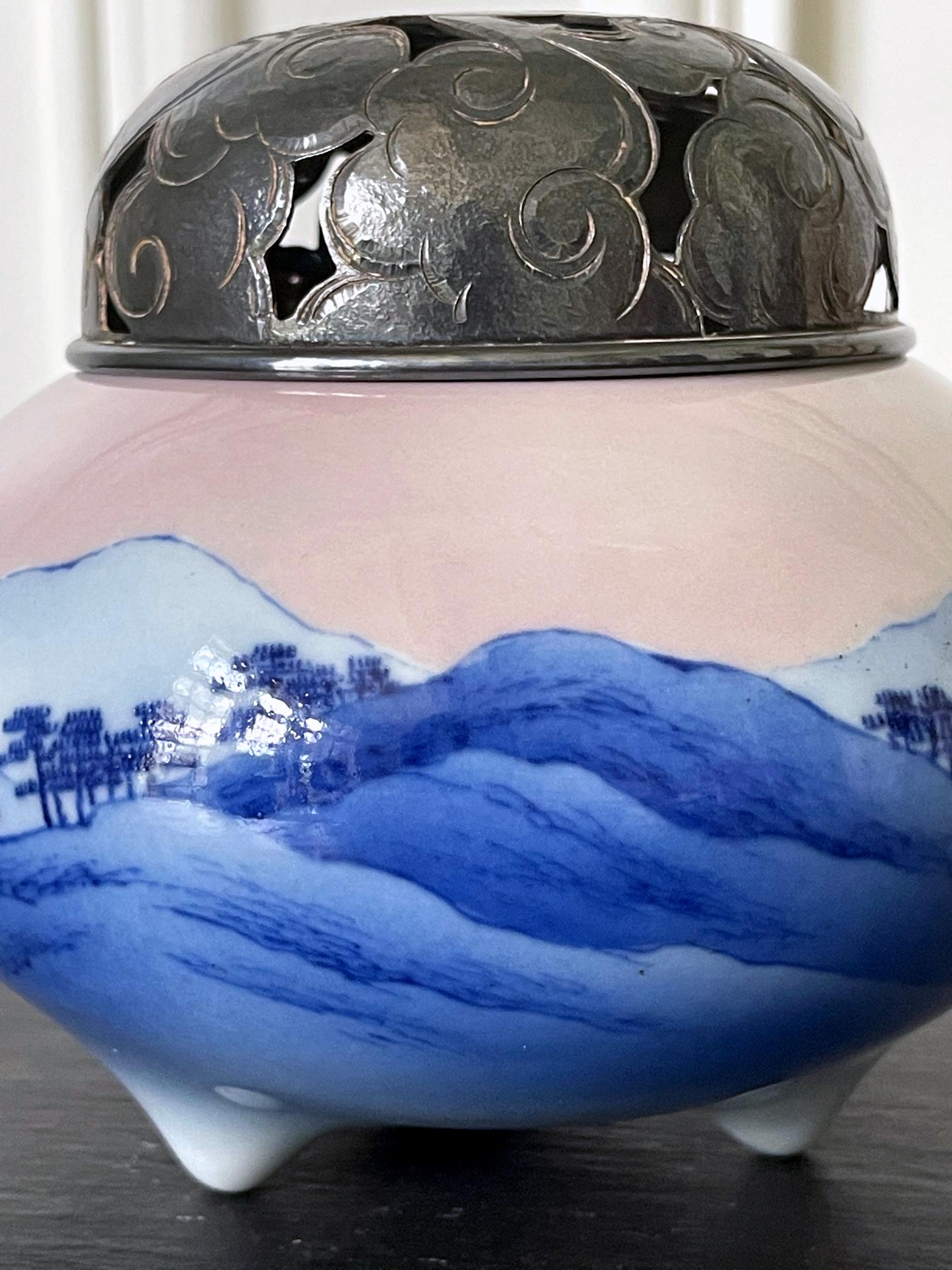 Japanese Glazed Ceramic and Silver Koro Incense Burner Makuzu Kozan  For Sale 8