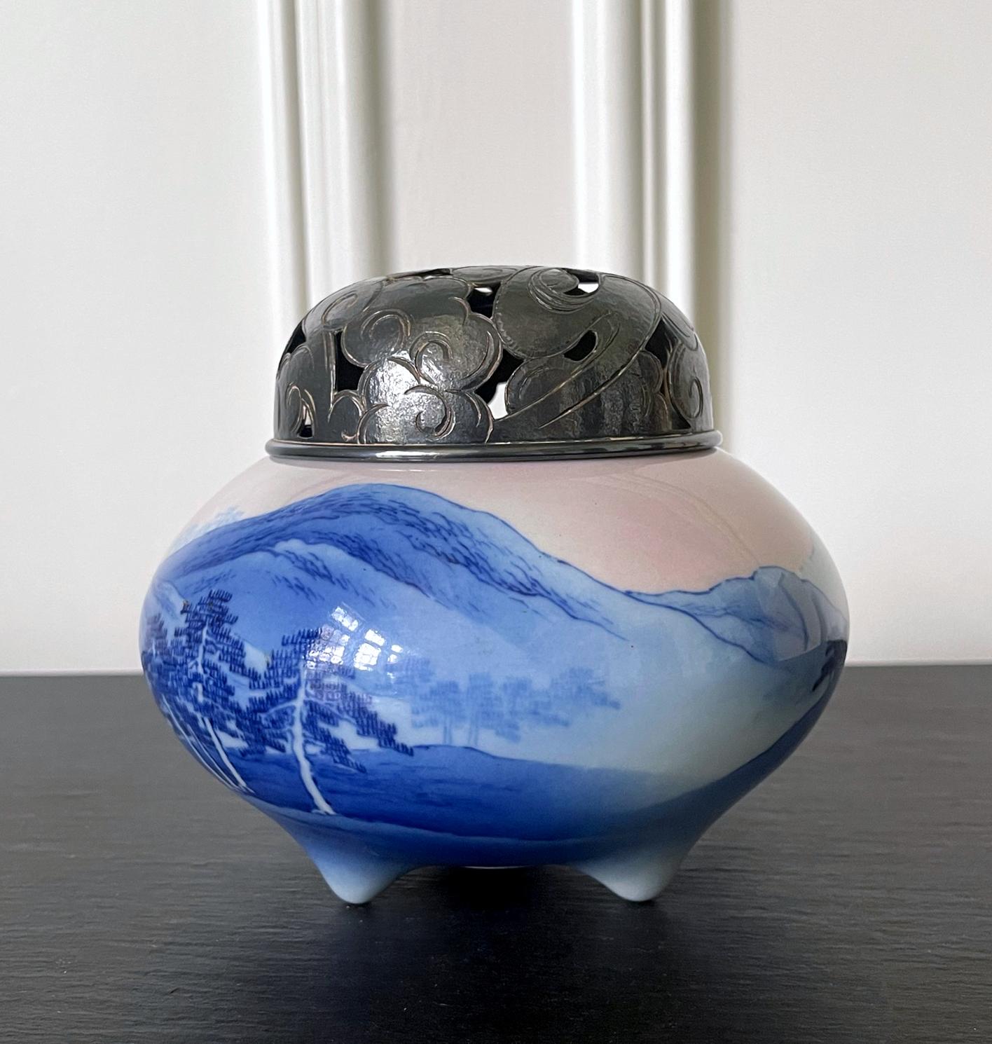 Japonisme Japanese Glazed Ceramic and Silver Koro Incense Burner Makuzu Kozan  For Sale