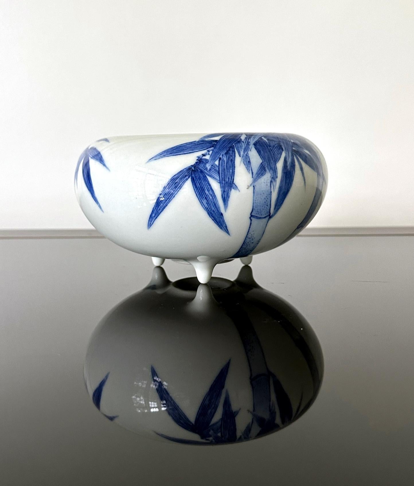 Late 19th Century Japanese Glazed Ceramic Bowl by Makuzu Kozan  For Sale