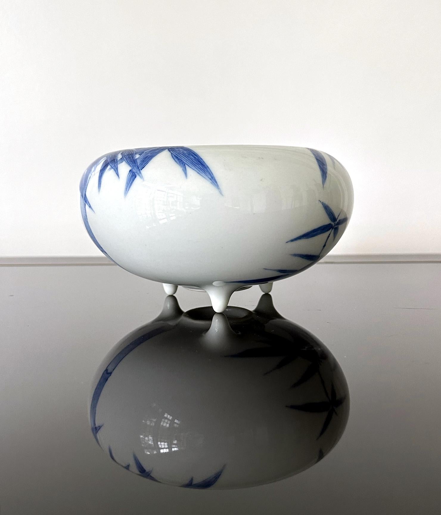 Japanese Glazed Ceramic Bowl by Makuzu Kozan  For Sale 1