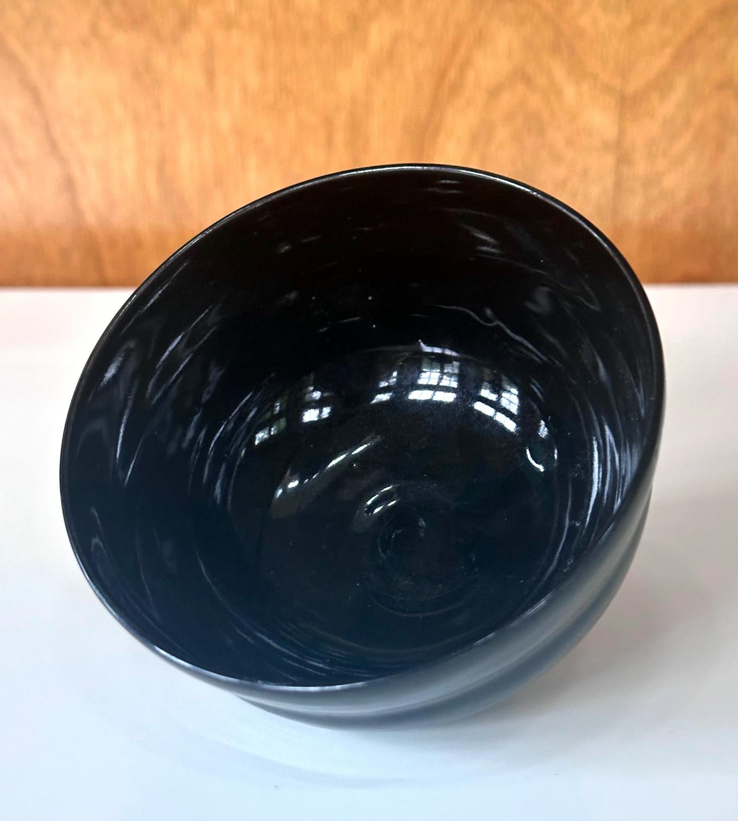 Tazón de té japonés esmaltado Kyo-yaki Período Edo Nin'ami Dohachi siglo XIX en venta
