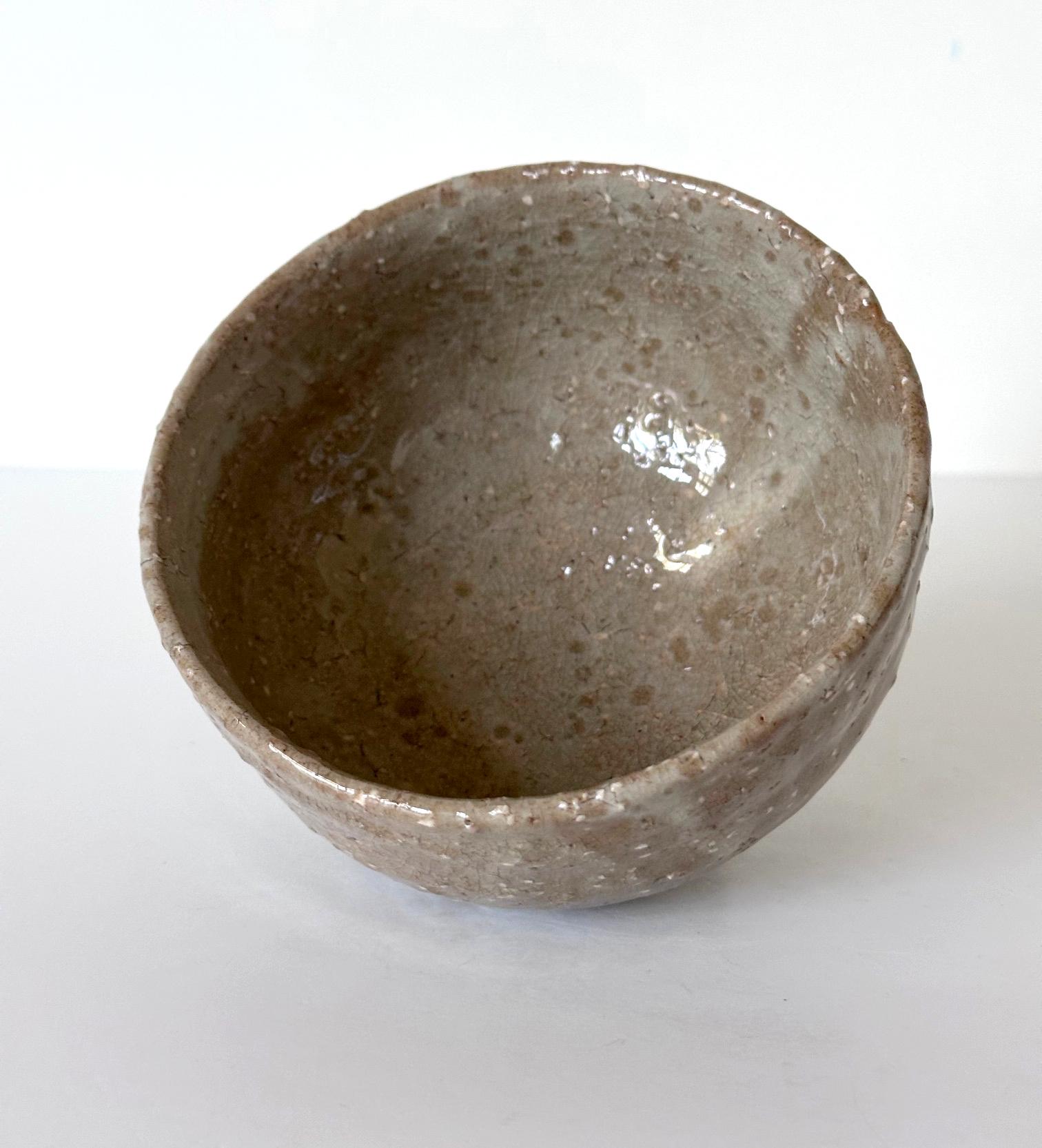 Vernissé Bol à thé japonais émaillé de la période Chawan Showa Ex-Musuem en vente